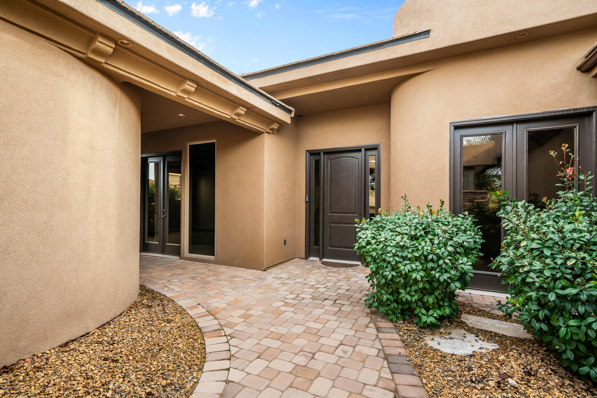 2442 E Granite Way