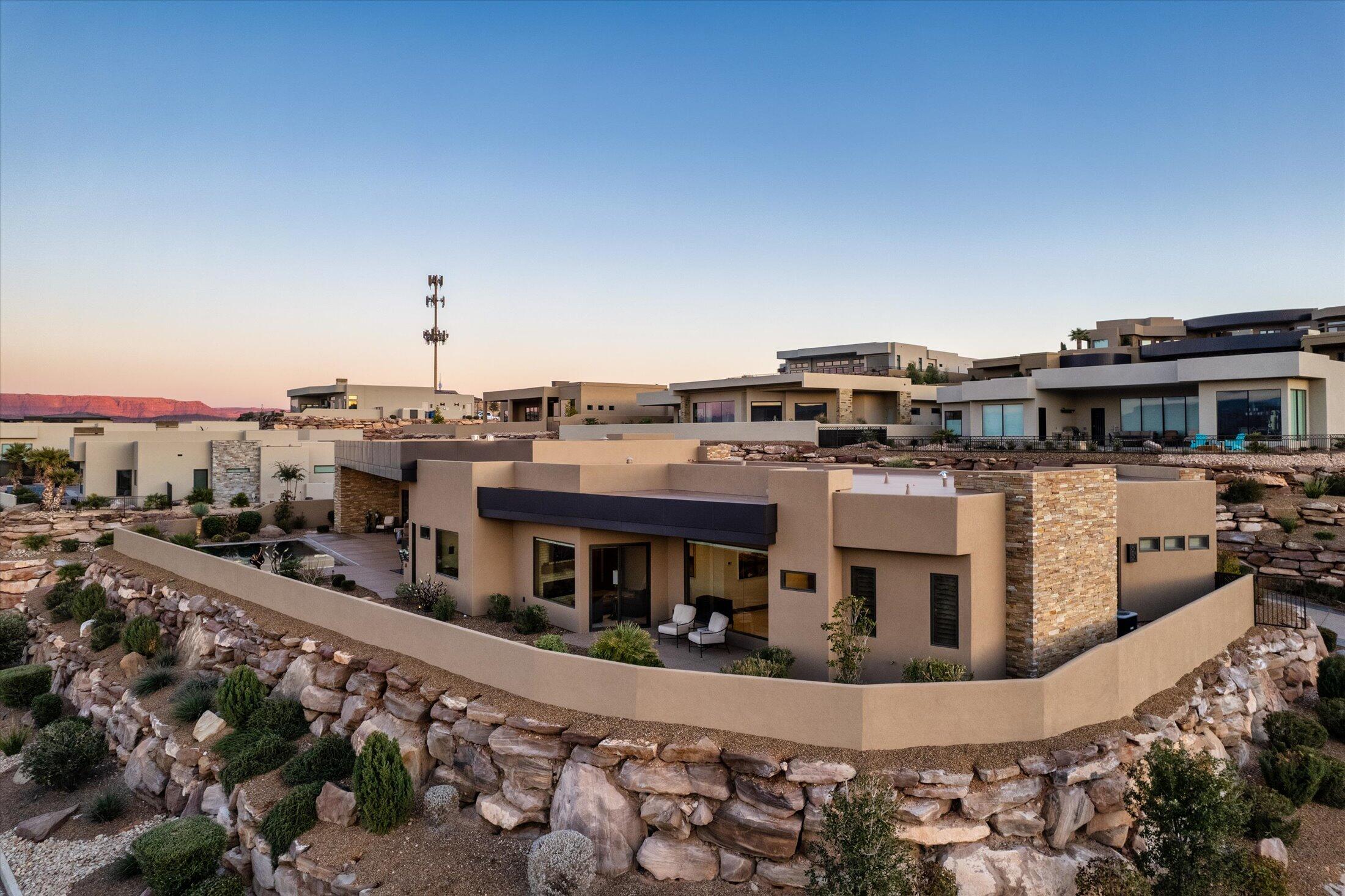 1767 Rhyolite LN