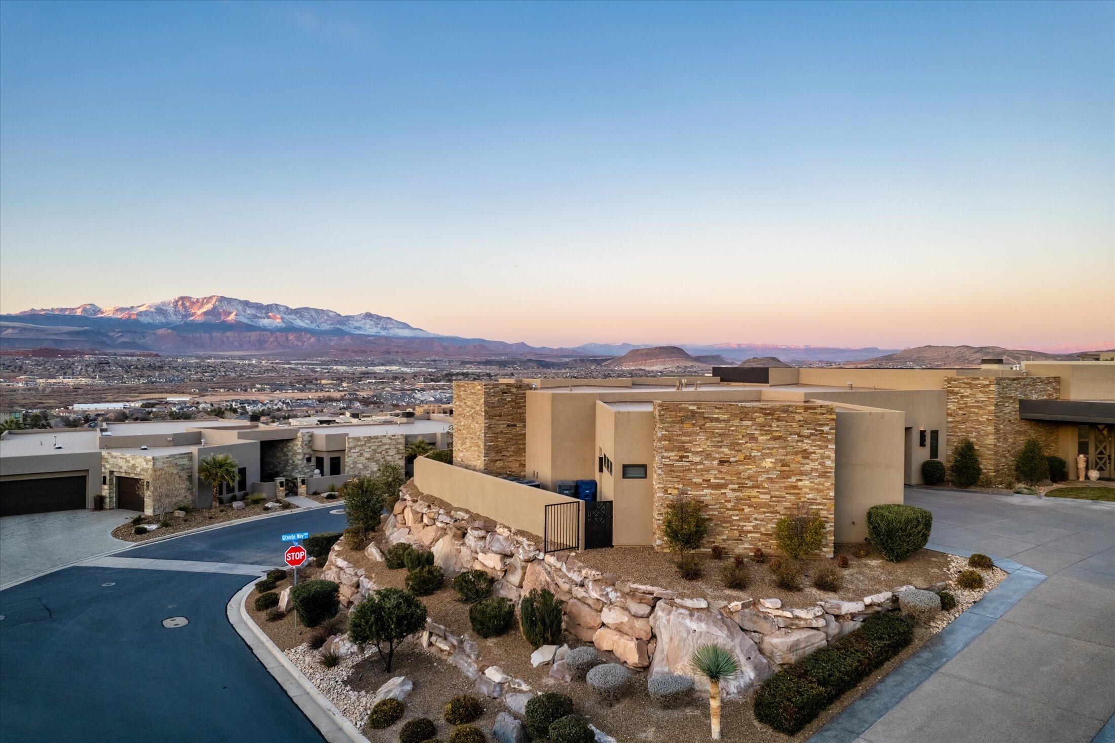 1767 Rhyolite LN