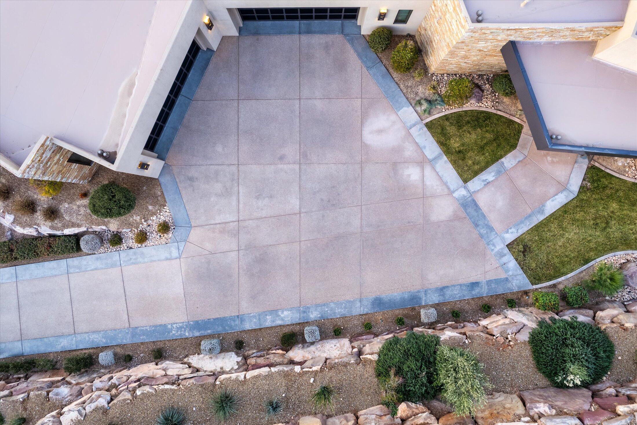 1767 Rhyolite LN