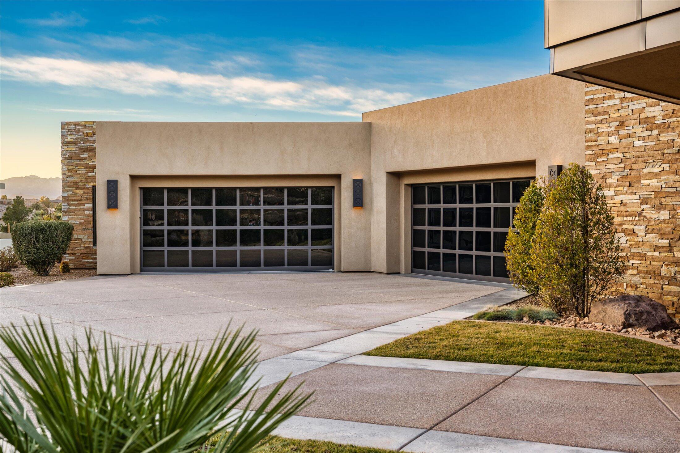 1767 Rhyolite LN