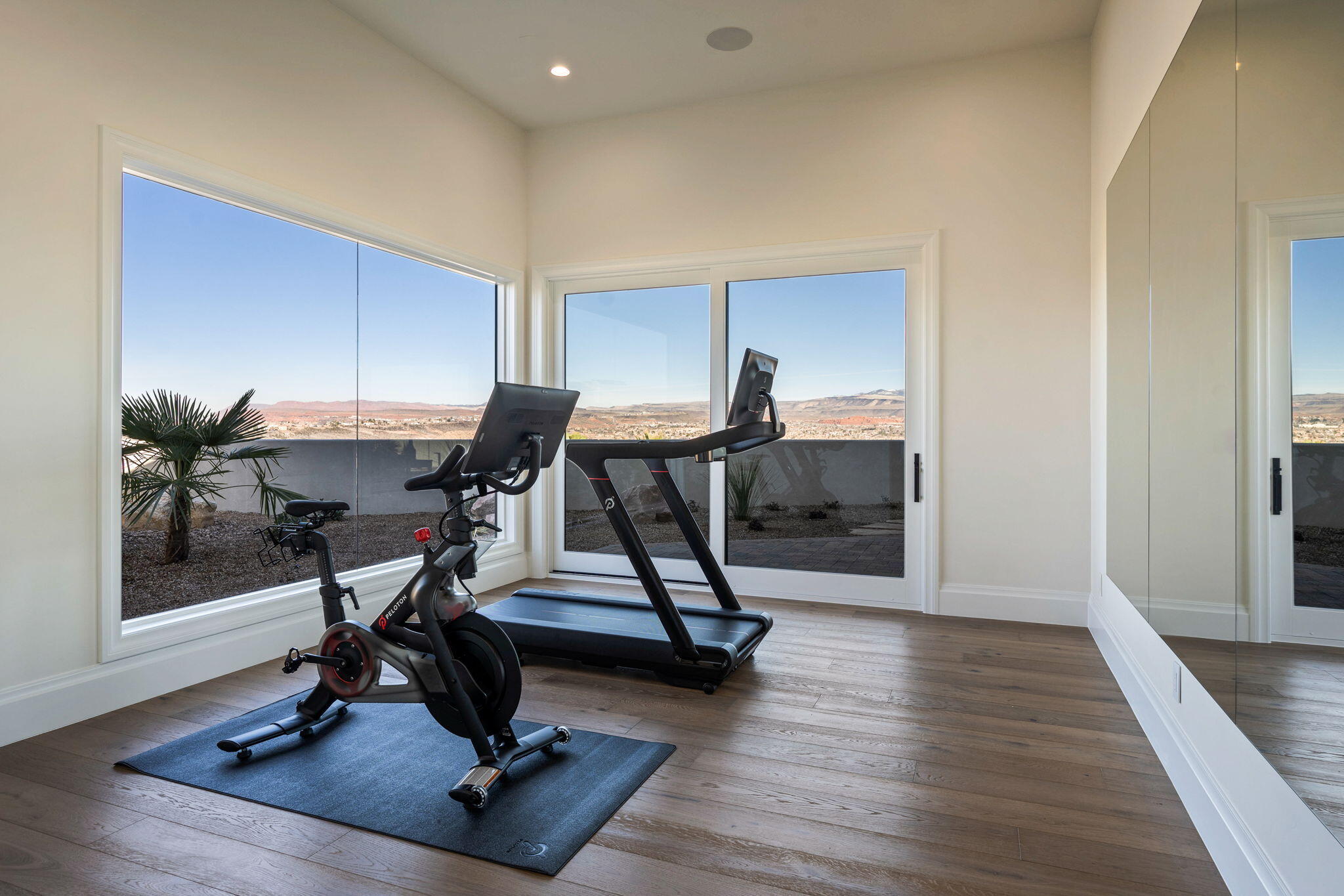 2759 E Diamond Ridge DR