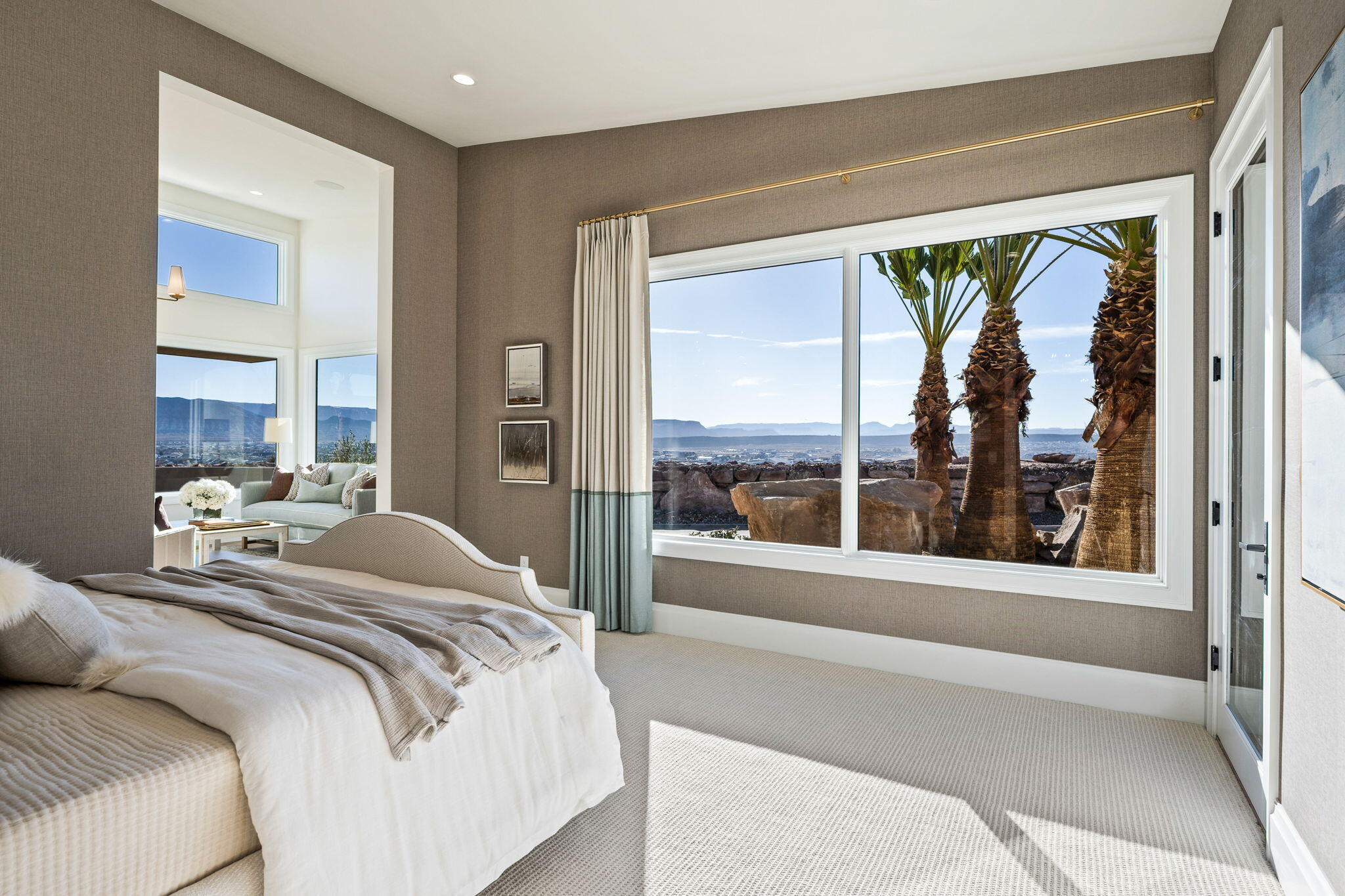 2759 E Diamond Ridge DR