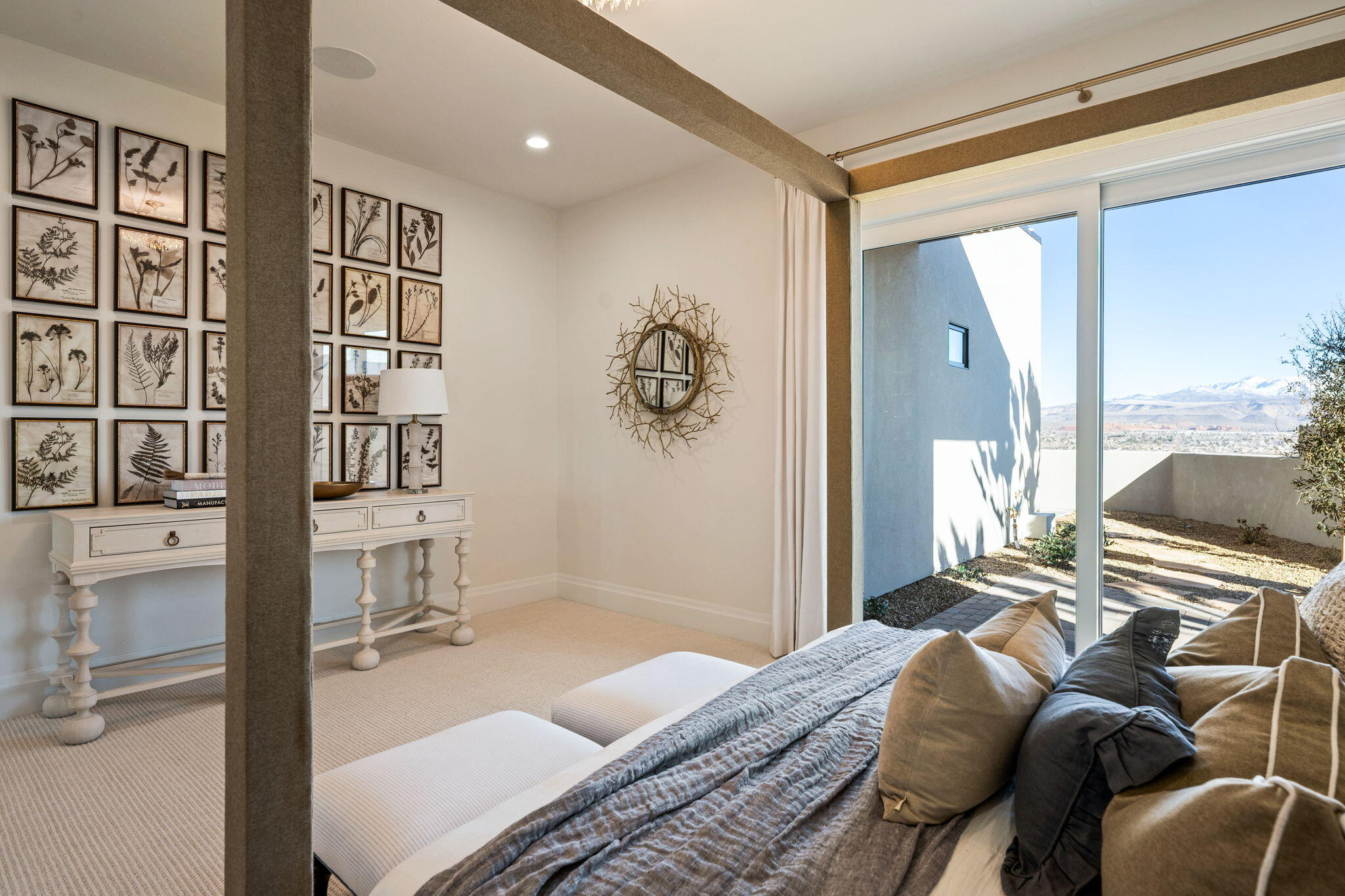 2759 E Diamond Ridge DR