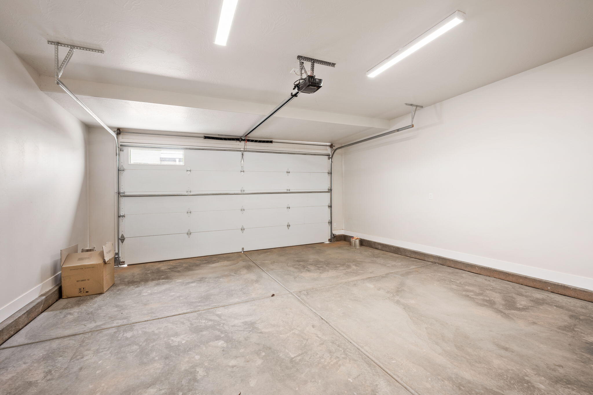 633 E Elmbrook Unit: 98