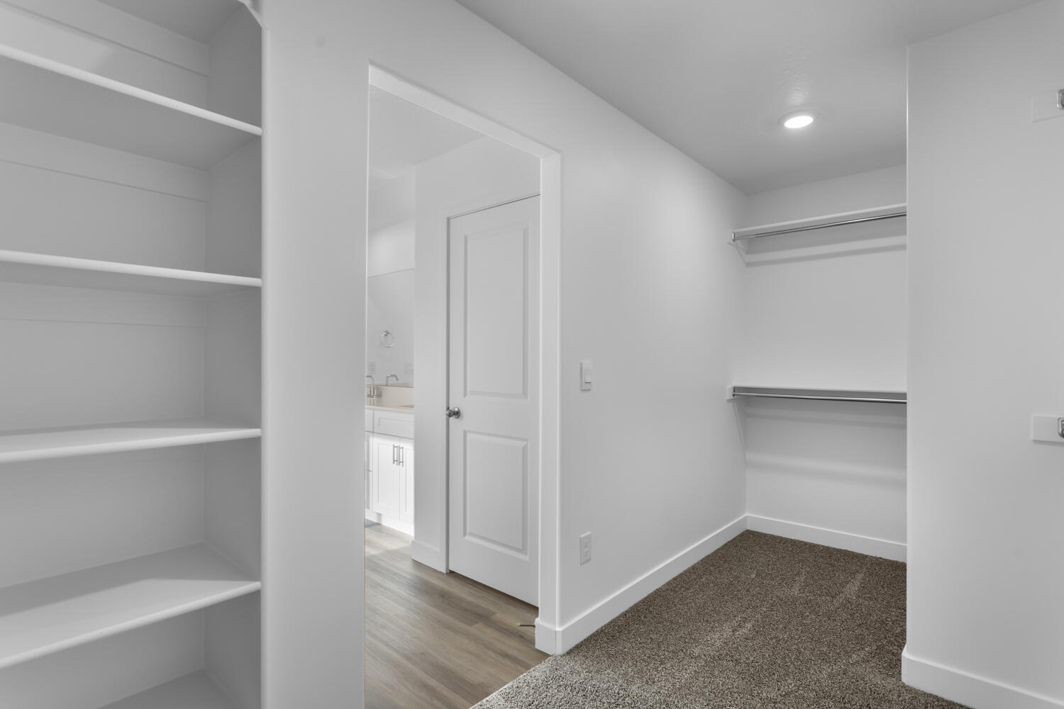 1634 S Star Springs DR Unit: 107