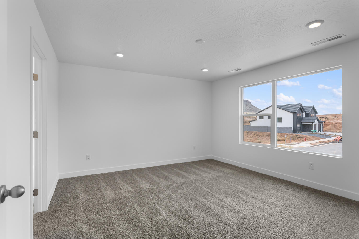 1634 S Star Springs DR Unit: 107