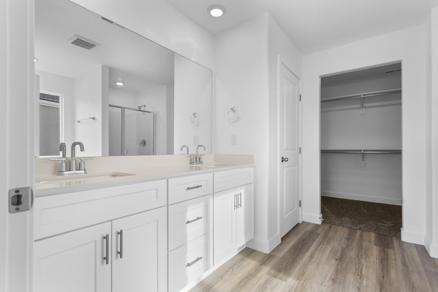 1634 S Star Springs DR Unit: 107