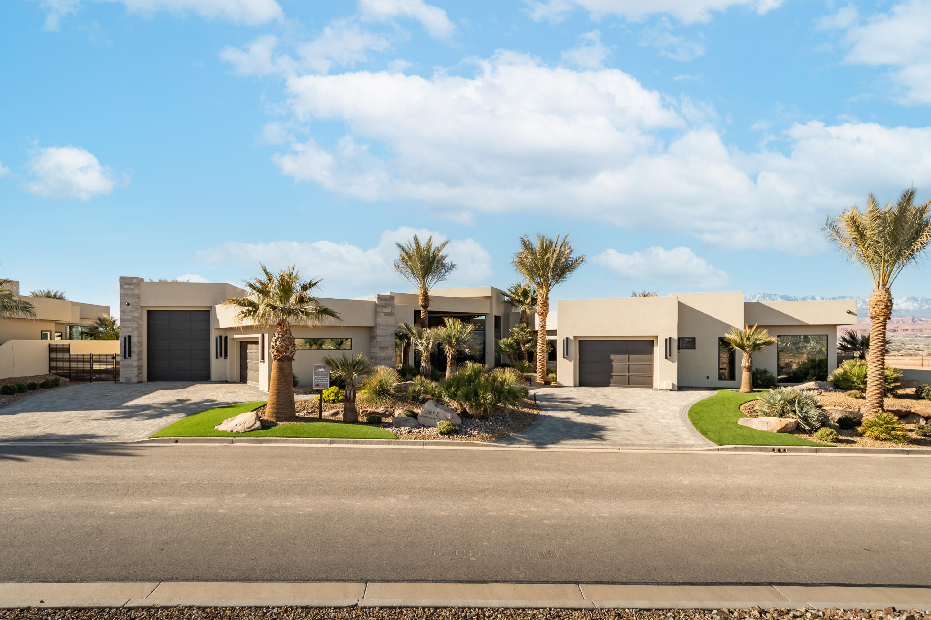 2869 E Diamond Ridge DR