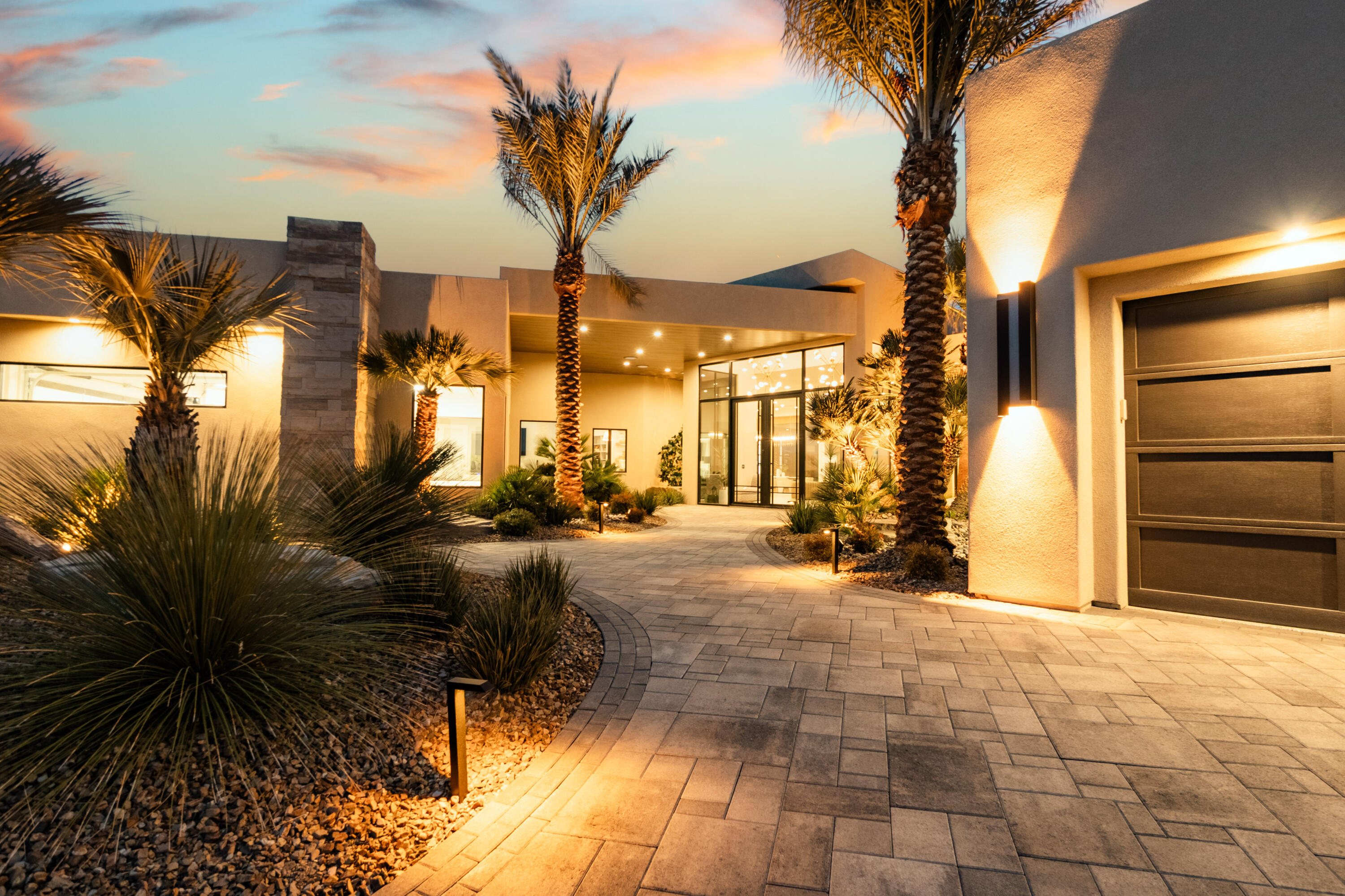 2869 E Diamond Ridge DR