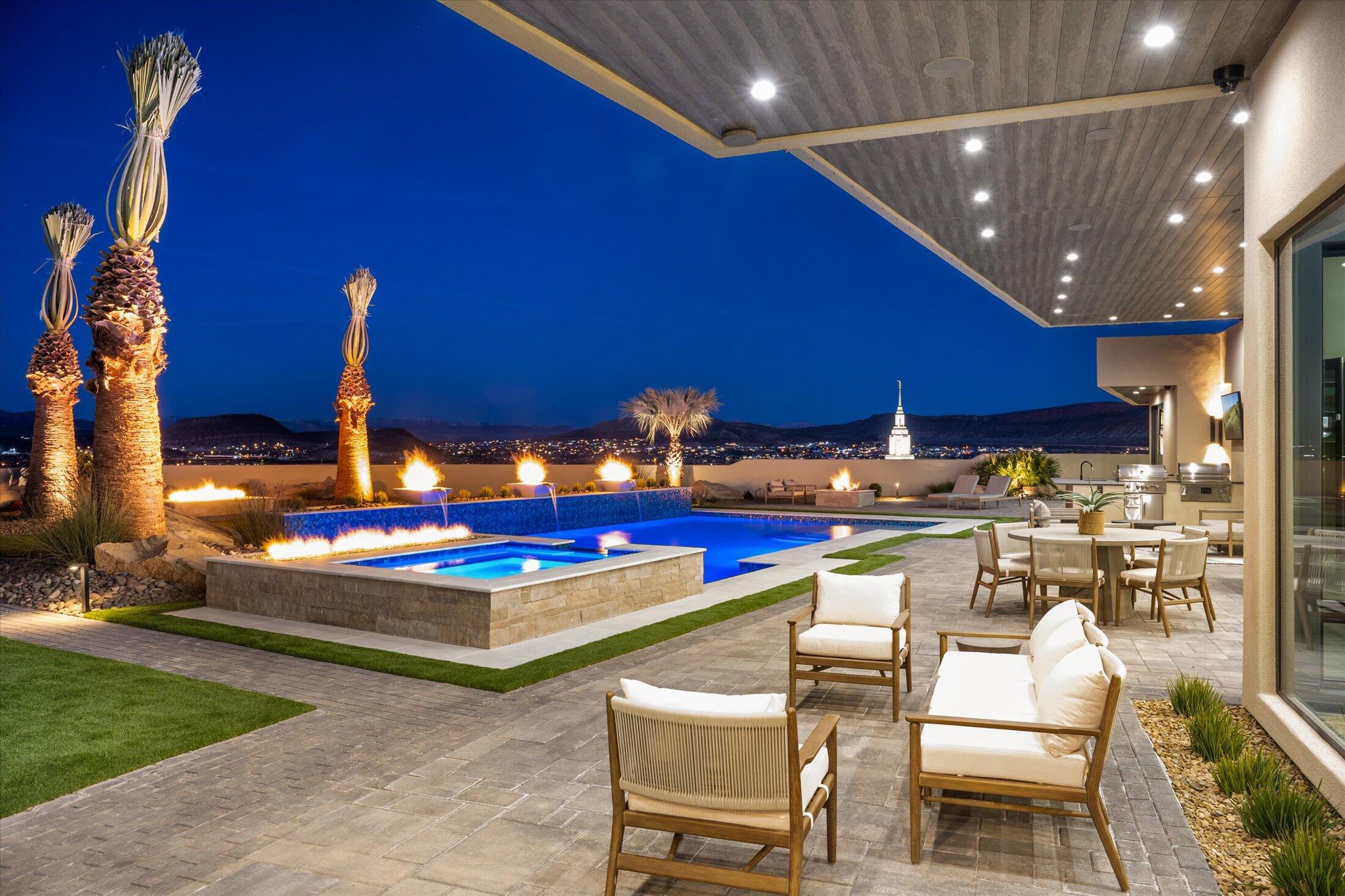 2869 E Diamond Ridge DR