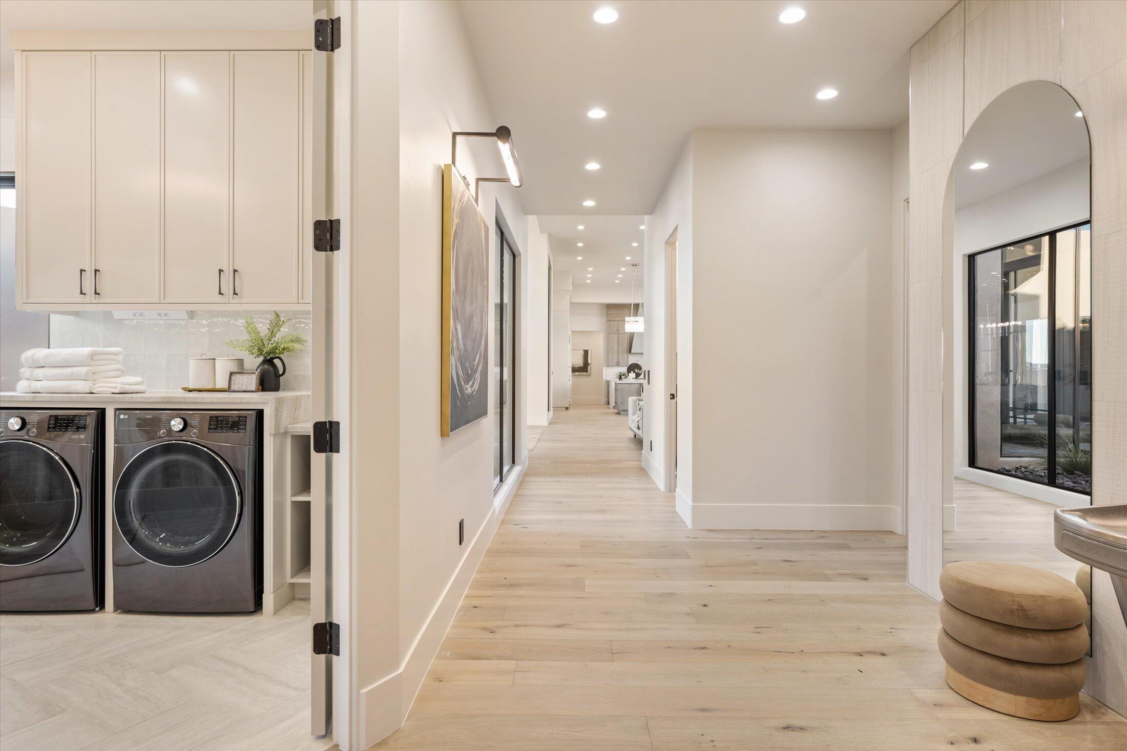 2869 E Diamond Ridge DR