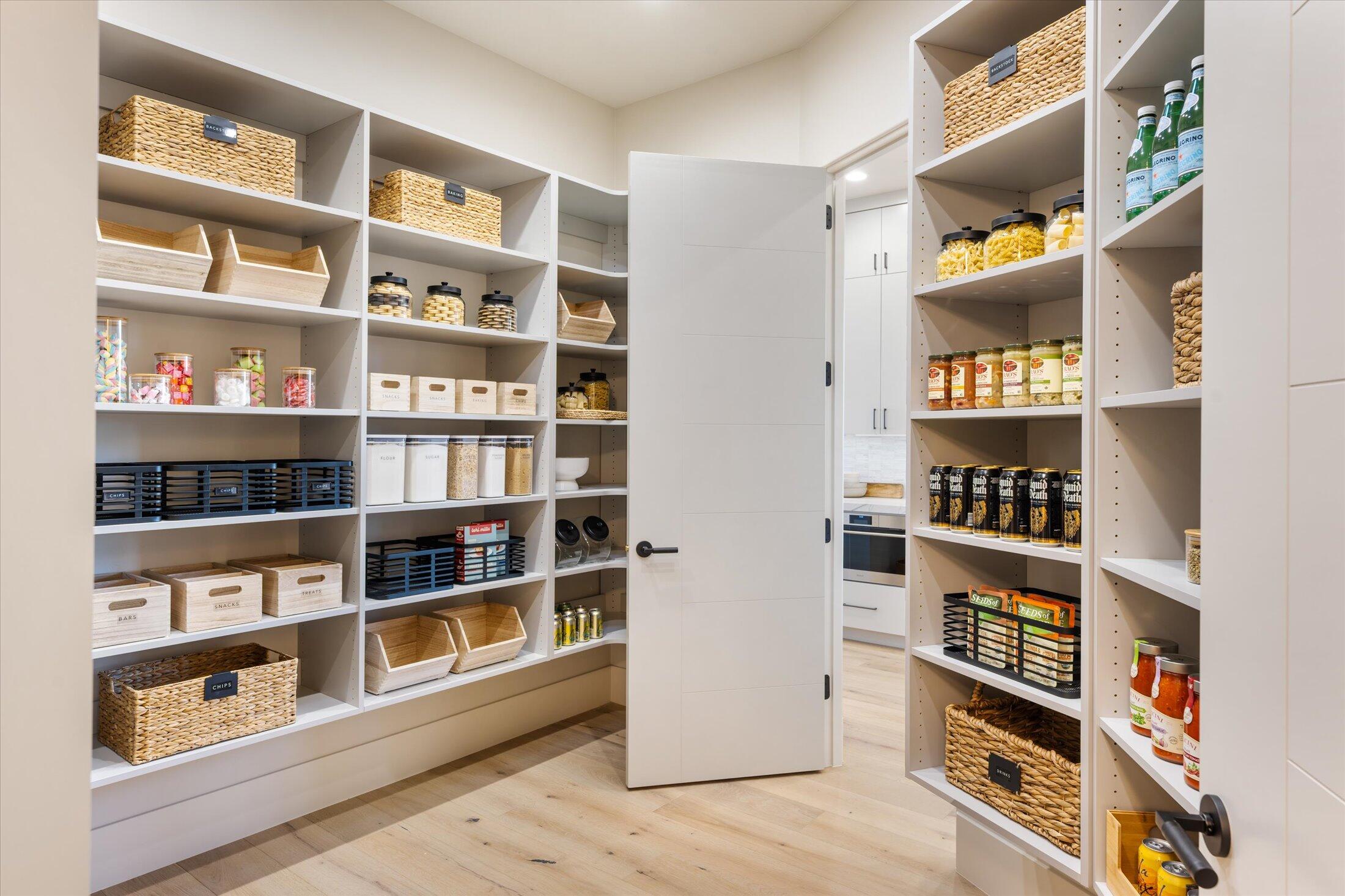 2869 E Diamond Ridge DR