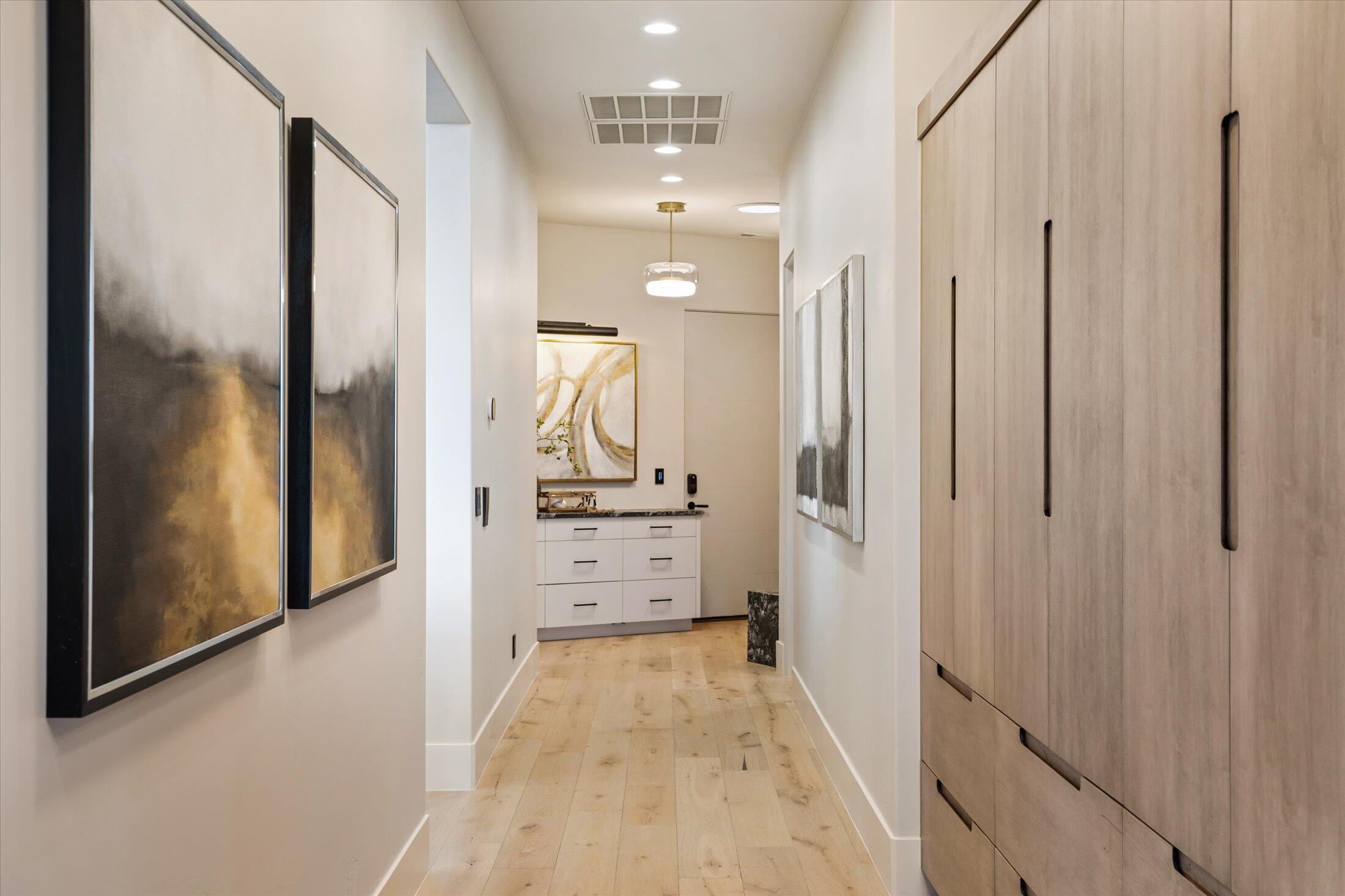 2869 E Diamond Ridge DR