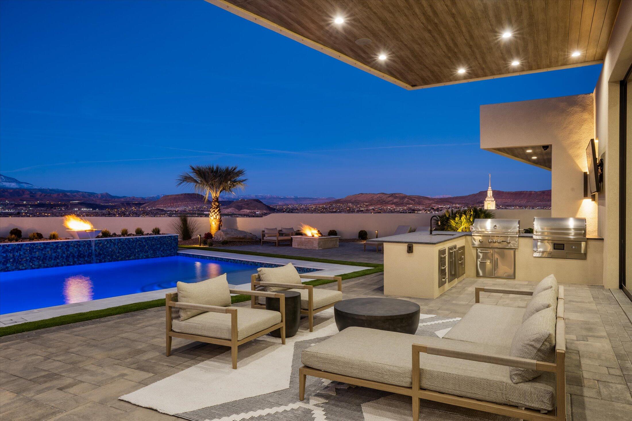 2869 E Diamond Ridge DR