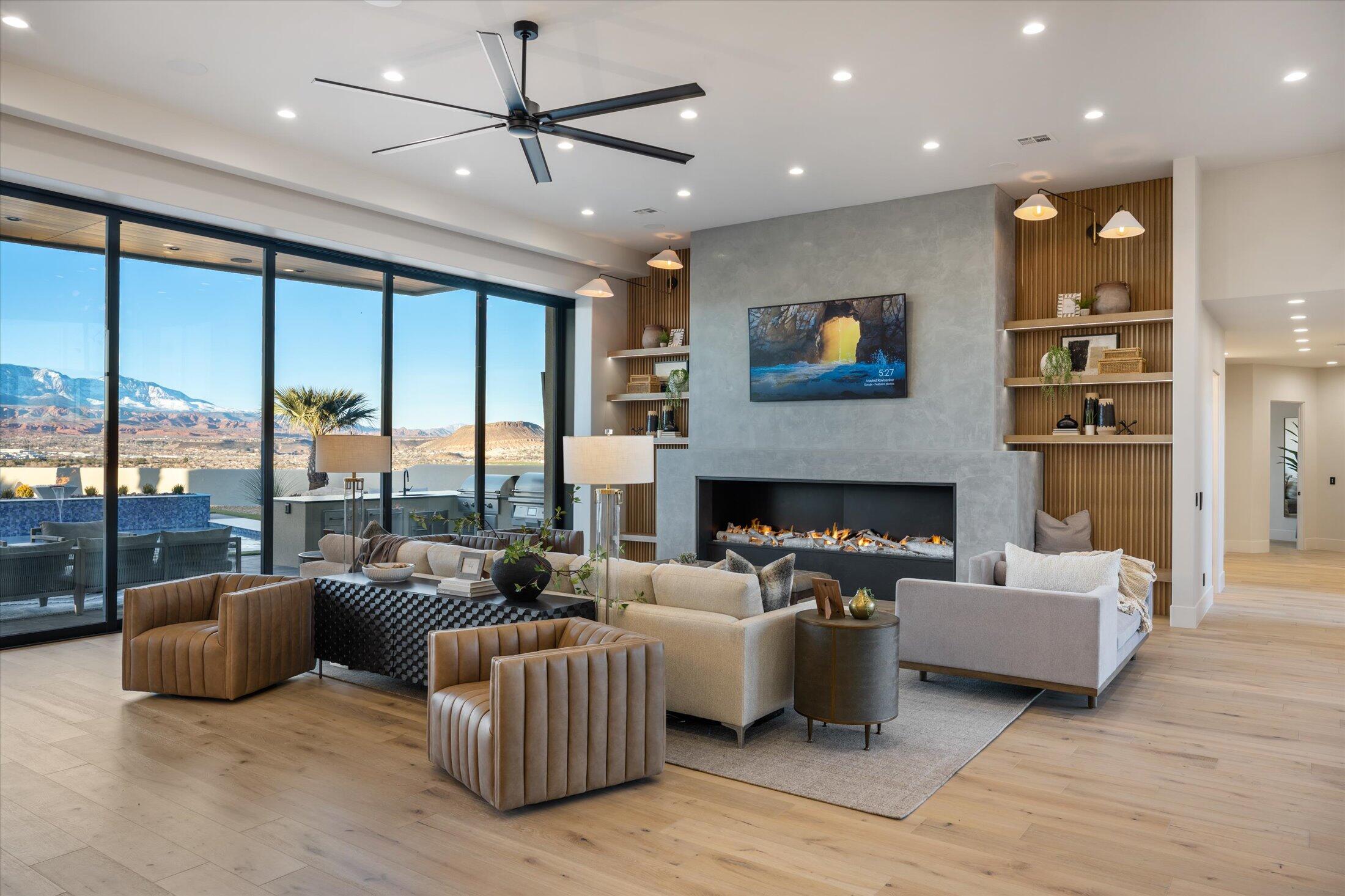 2869 E Diamond Ridge DR