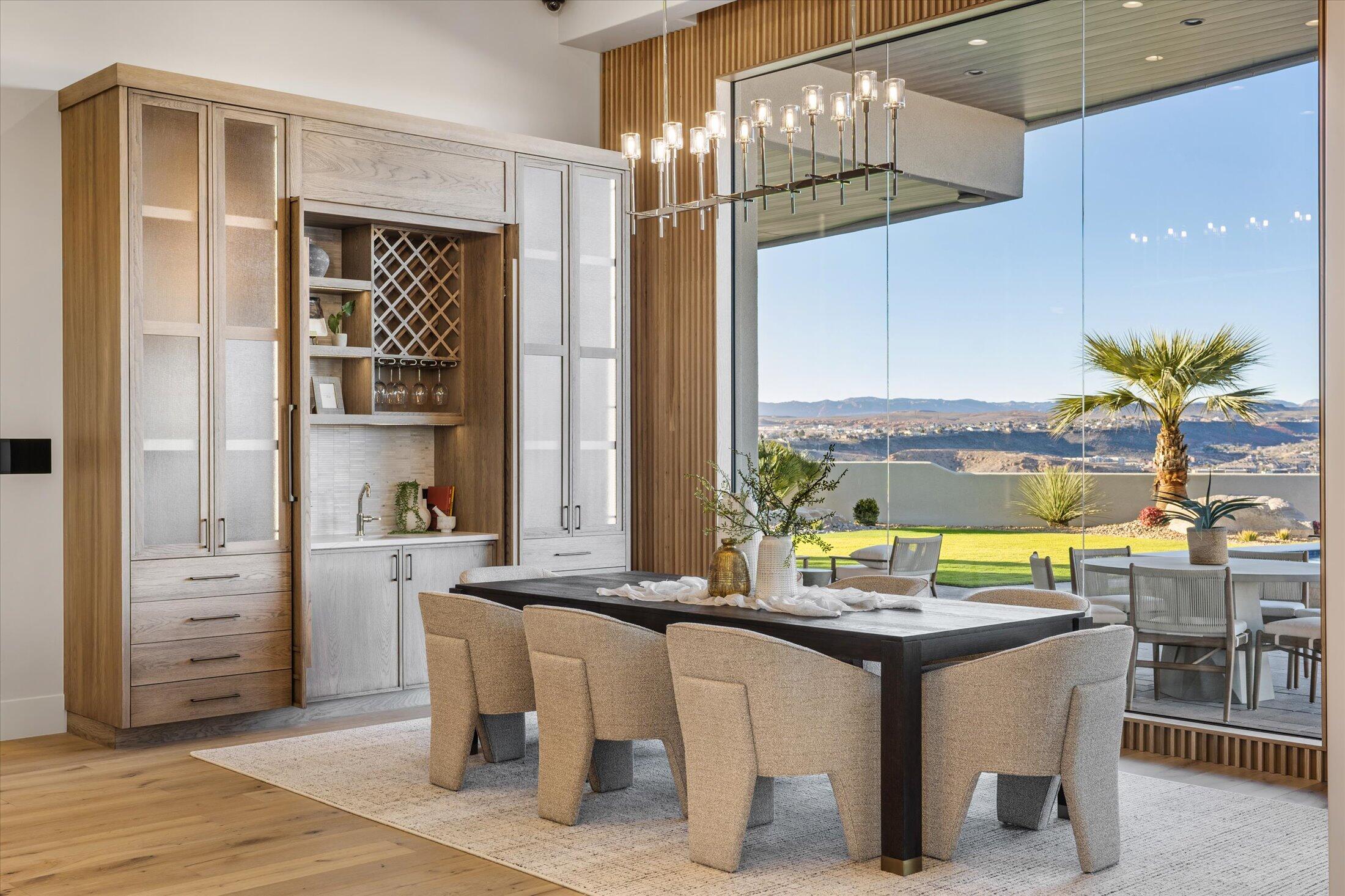 2869 E Diamond Ridge DR