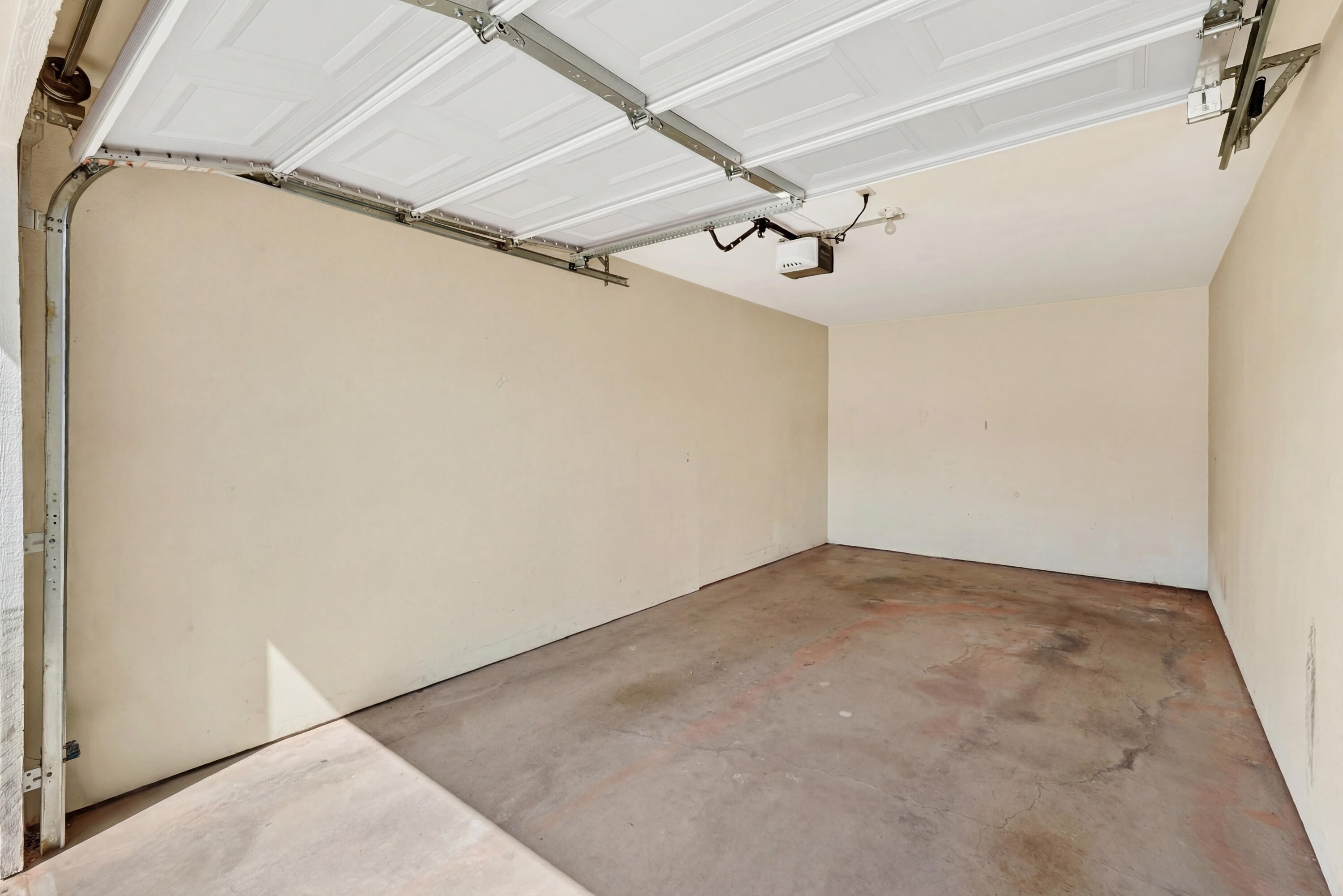 1845 W CANYON VIEW DR 120