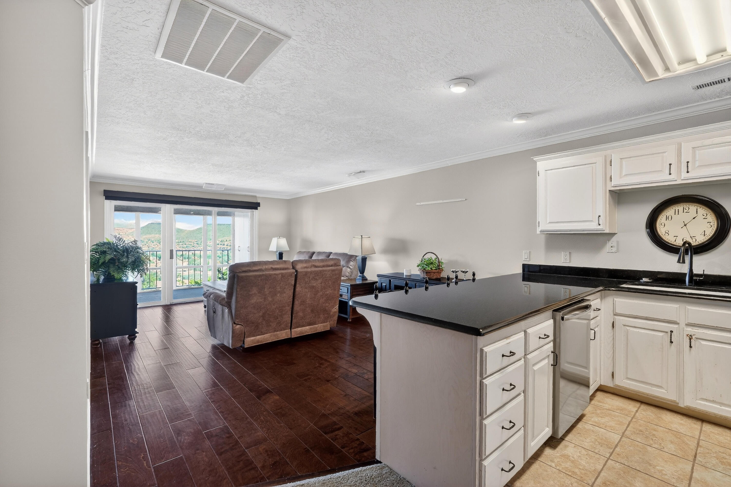 1845 W CANYON VIEW DR 120