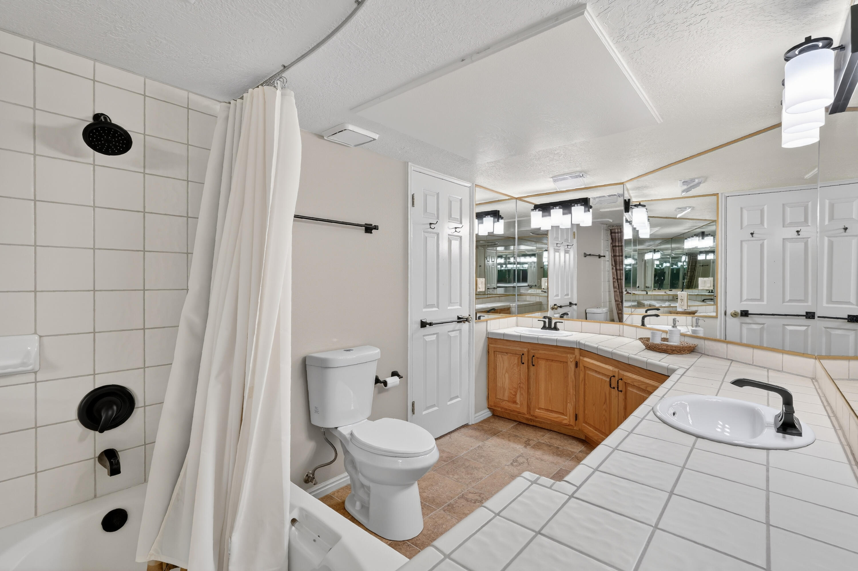 1845 W CANYON VIEW DR 120