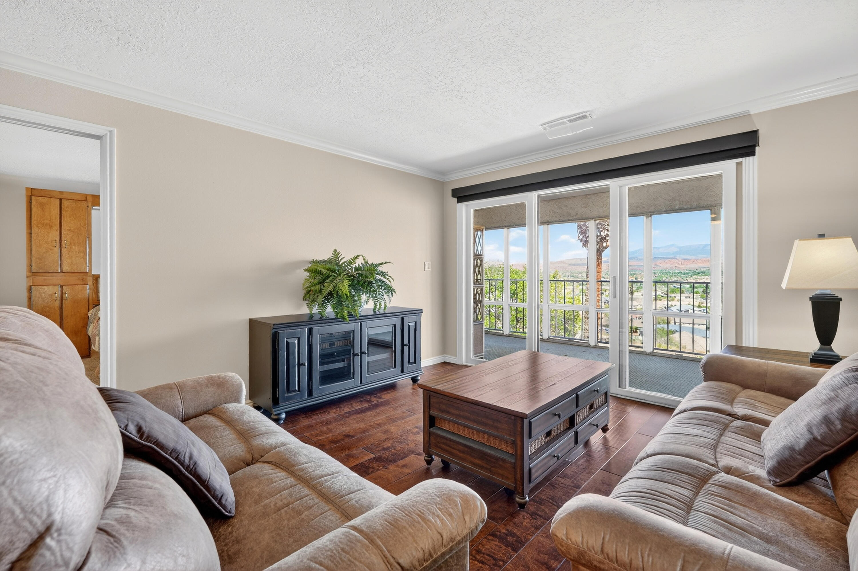 1845 W CANYON VIEW DR 120