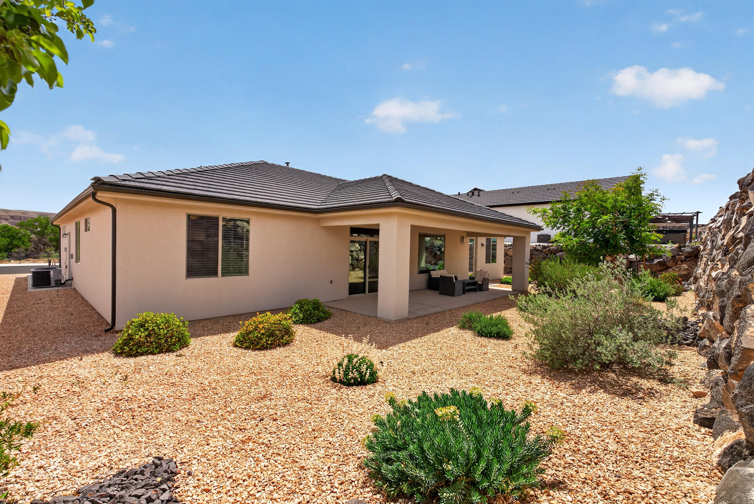 1790 W ANDESITE DR