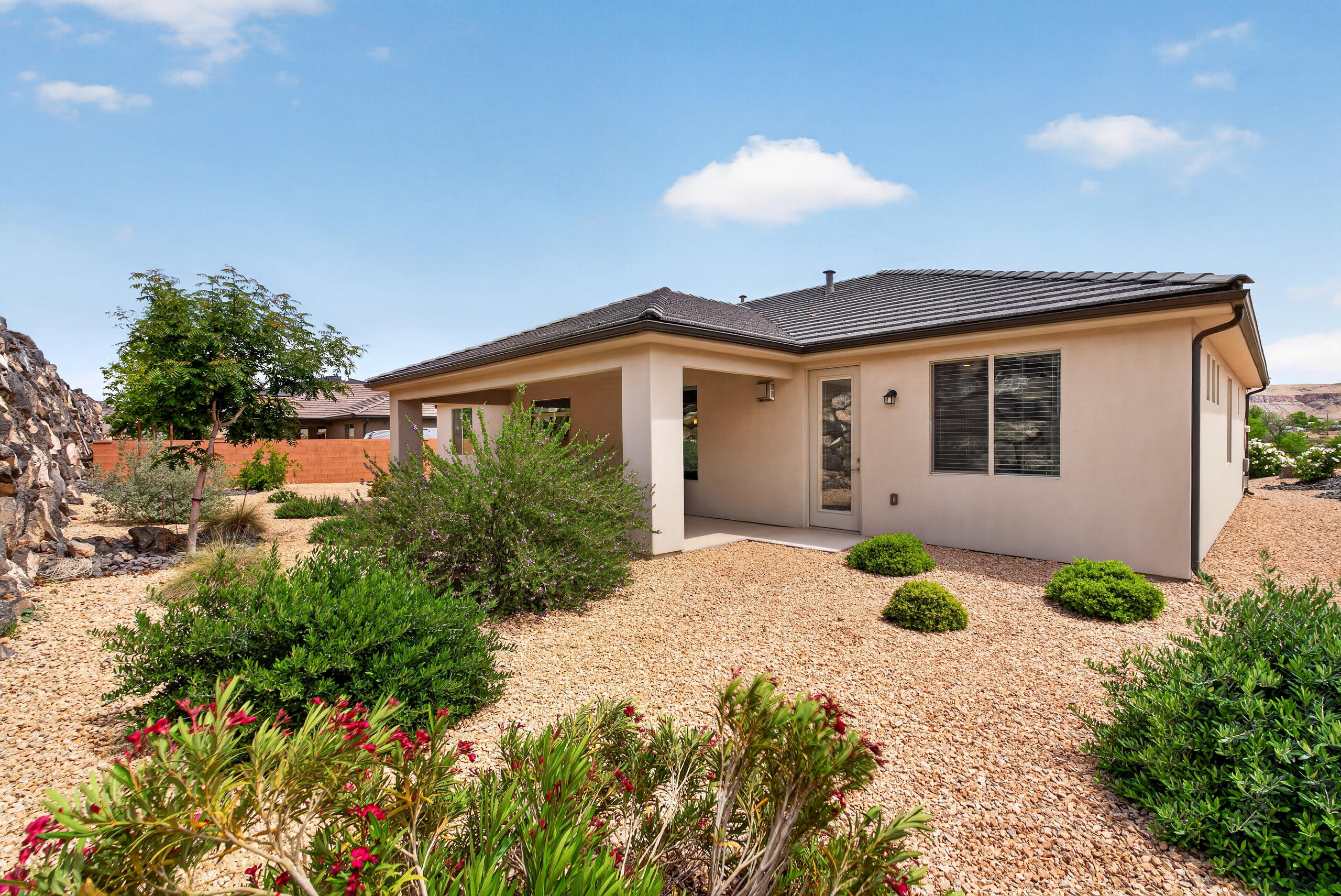 1790 W ANDESITE DR