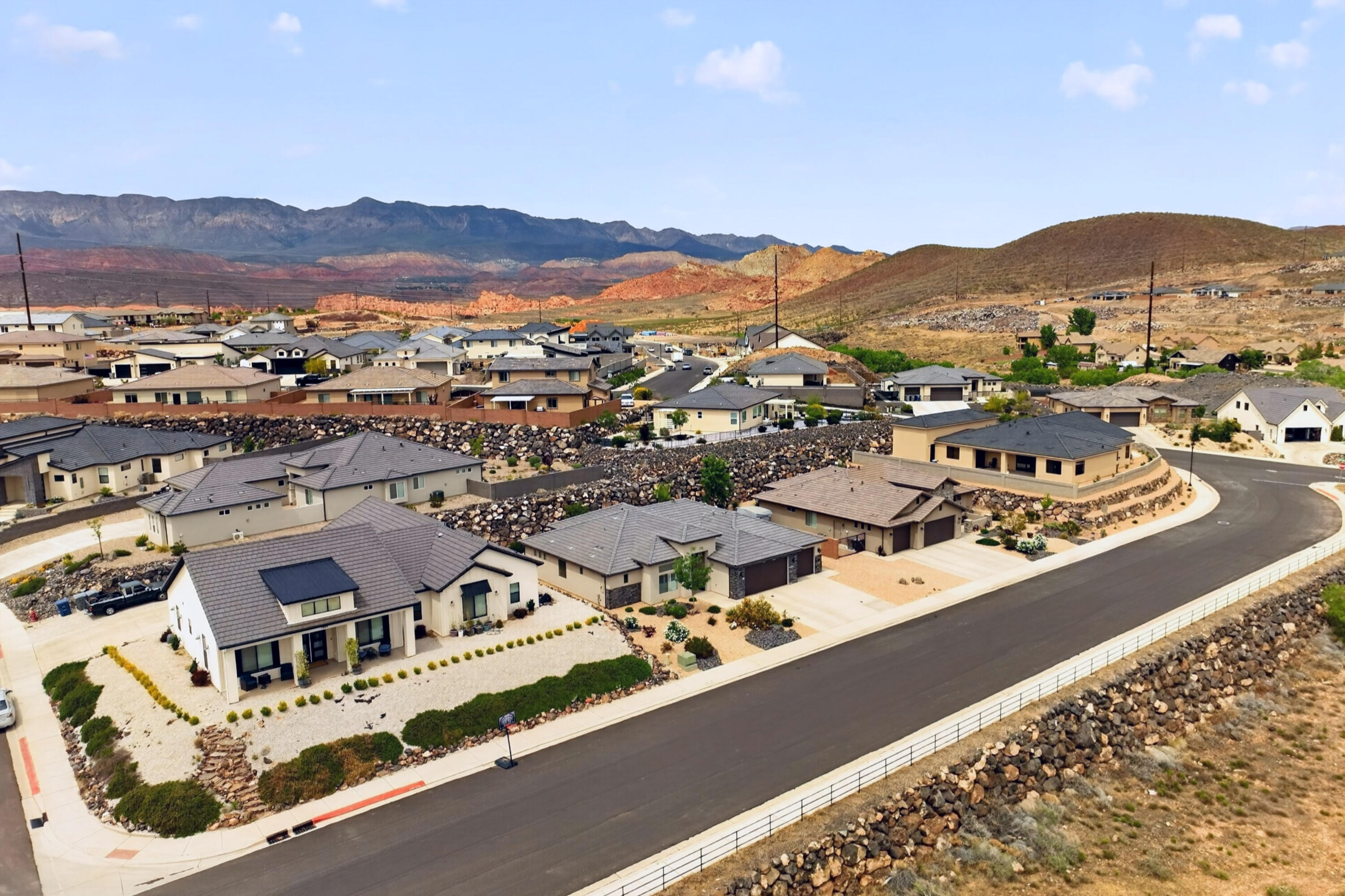 1790 W ANDESITE DR