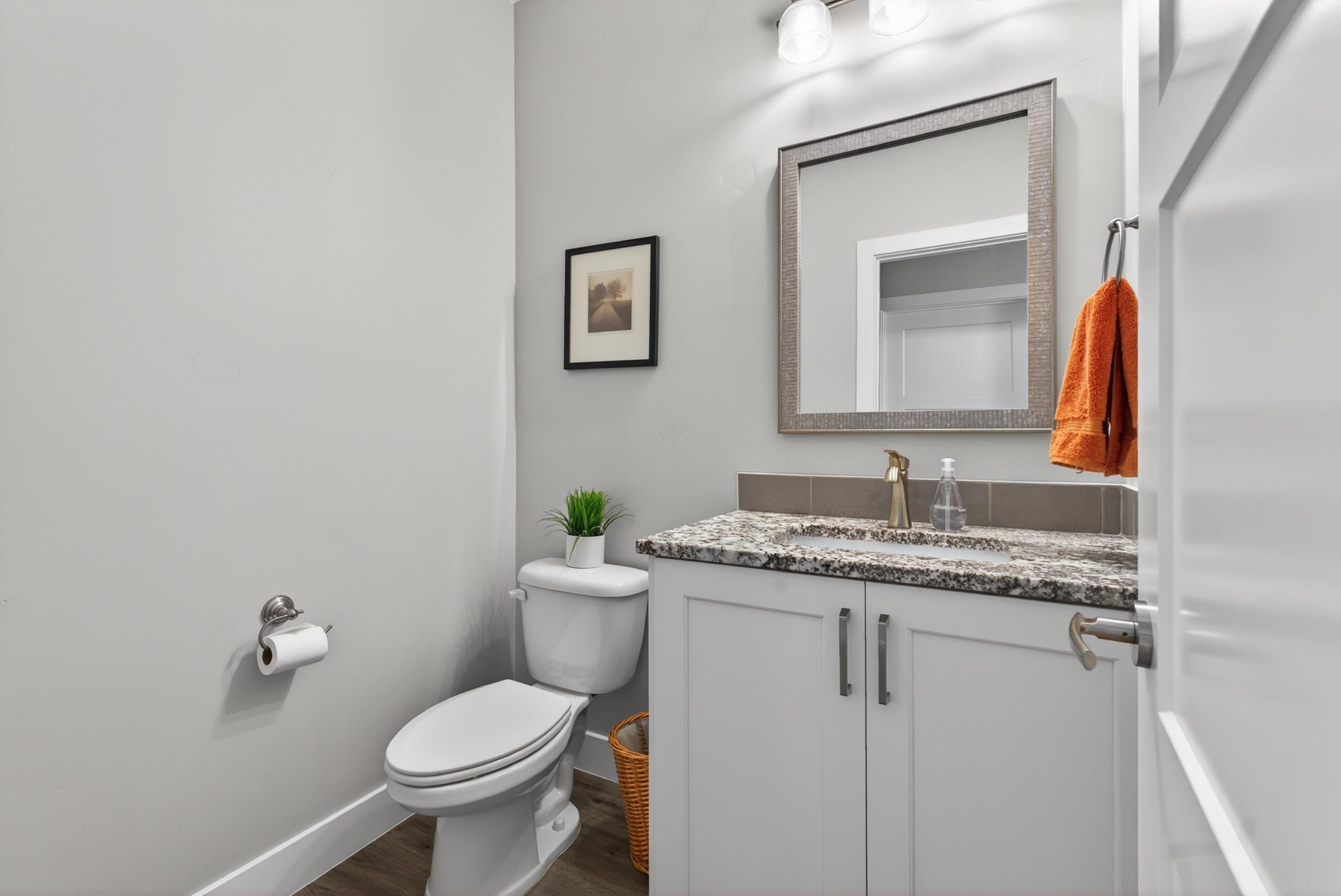 1790 W ANDESITE DR