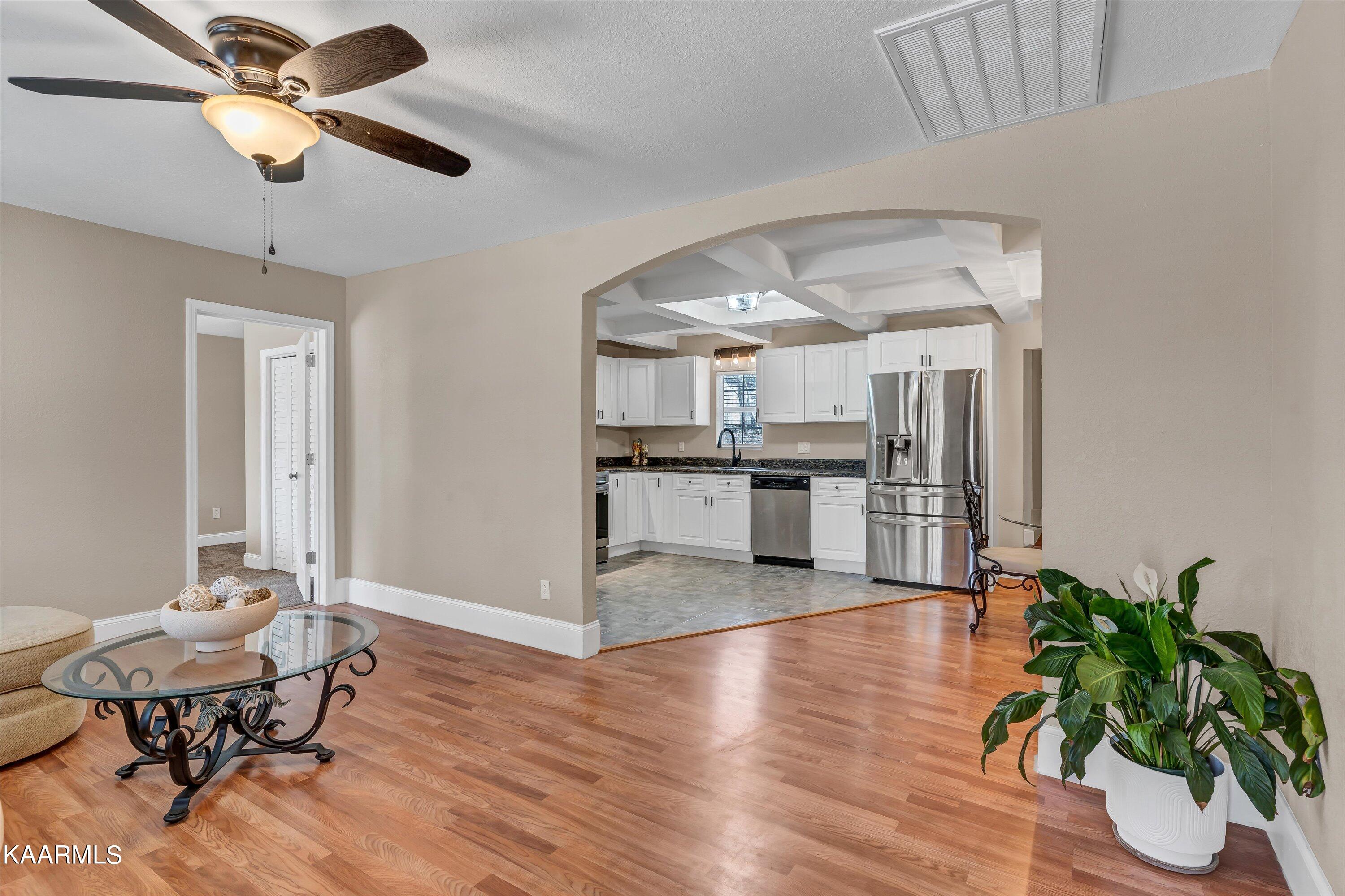 314 Sunset Drive