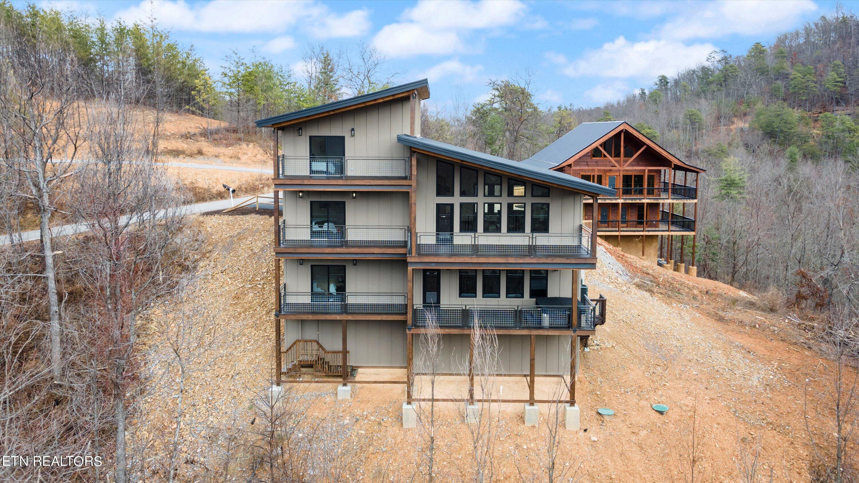 2253 Lone Ridge Drive