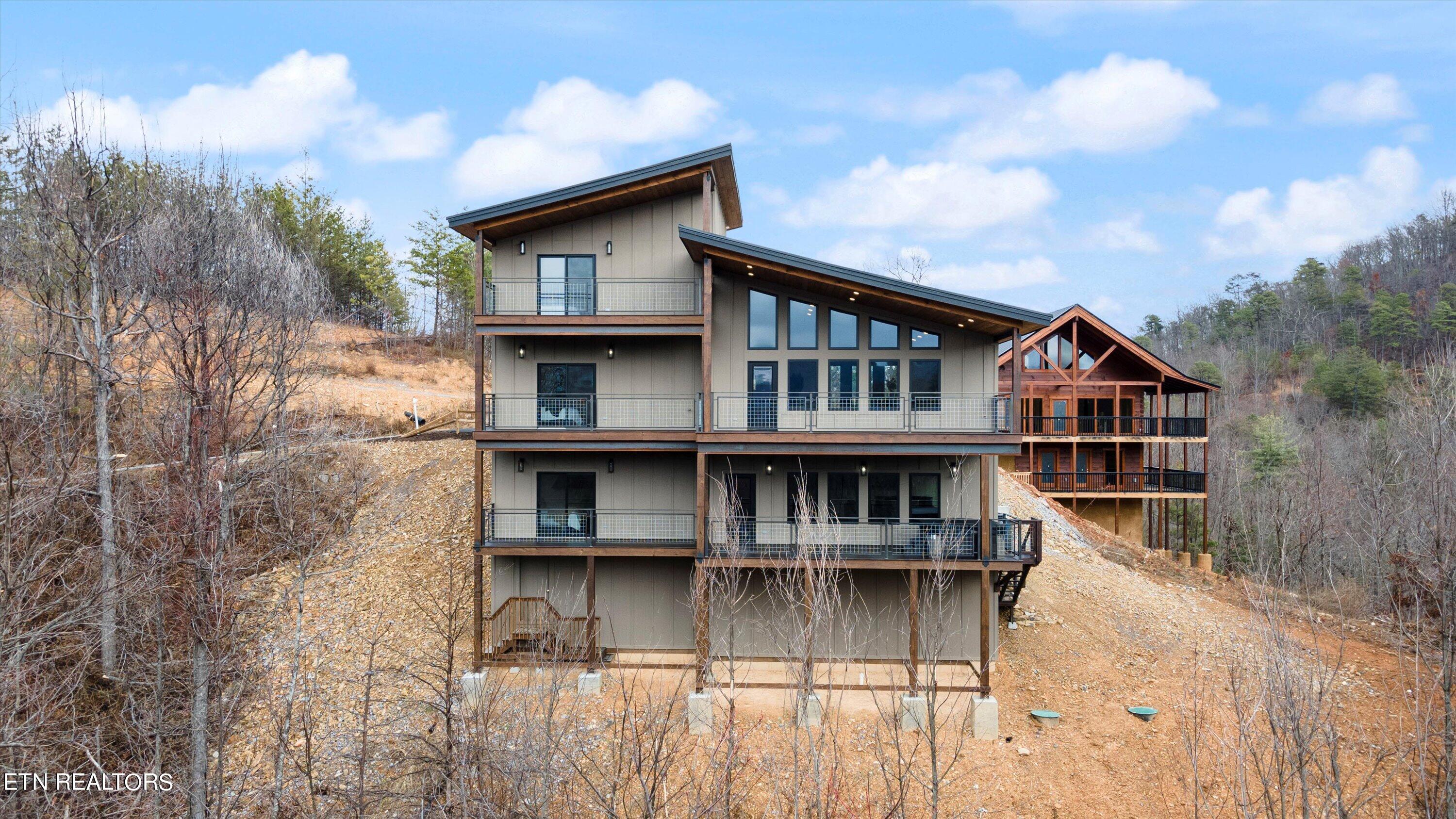 2253 Lone Ridge Drive