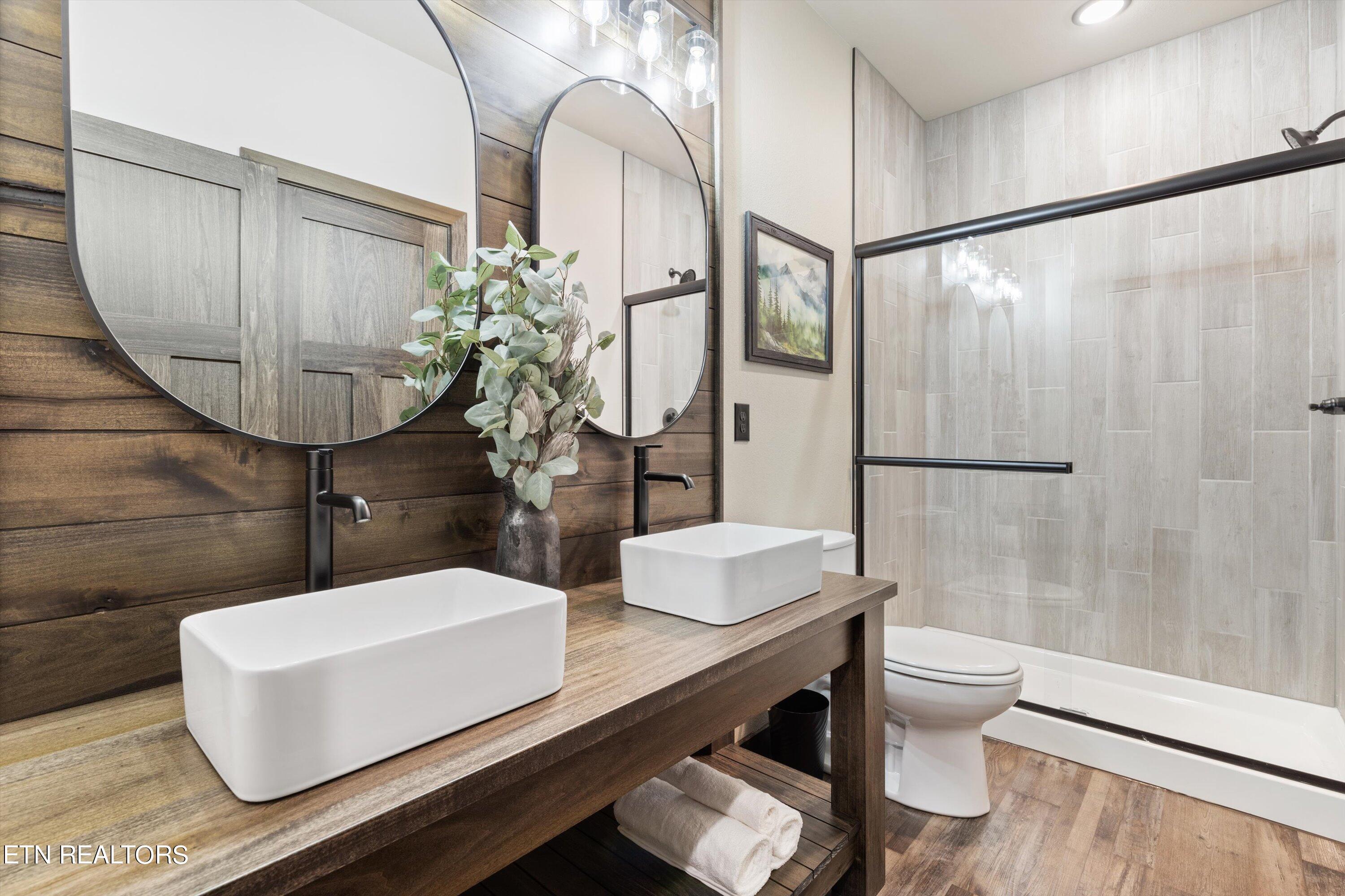 2253 Lone Ridge Drive