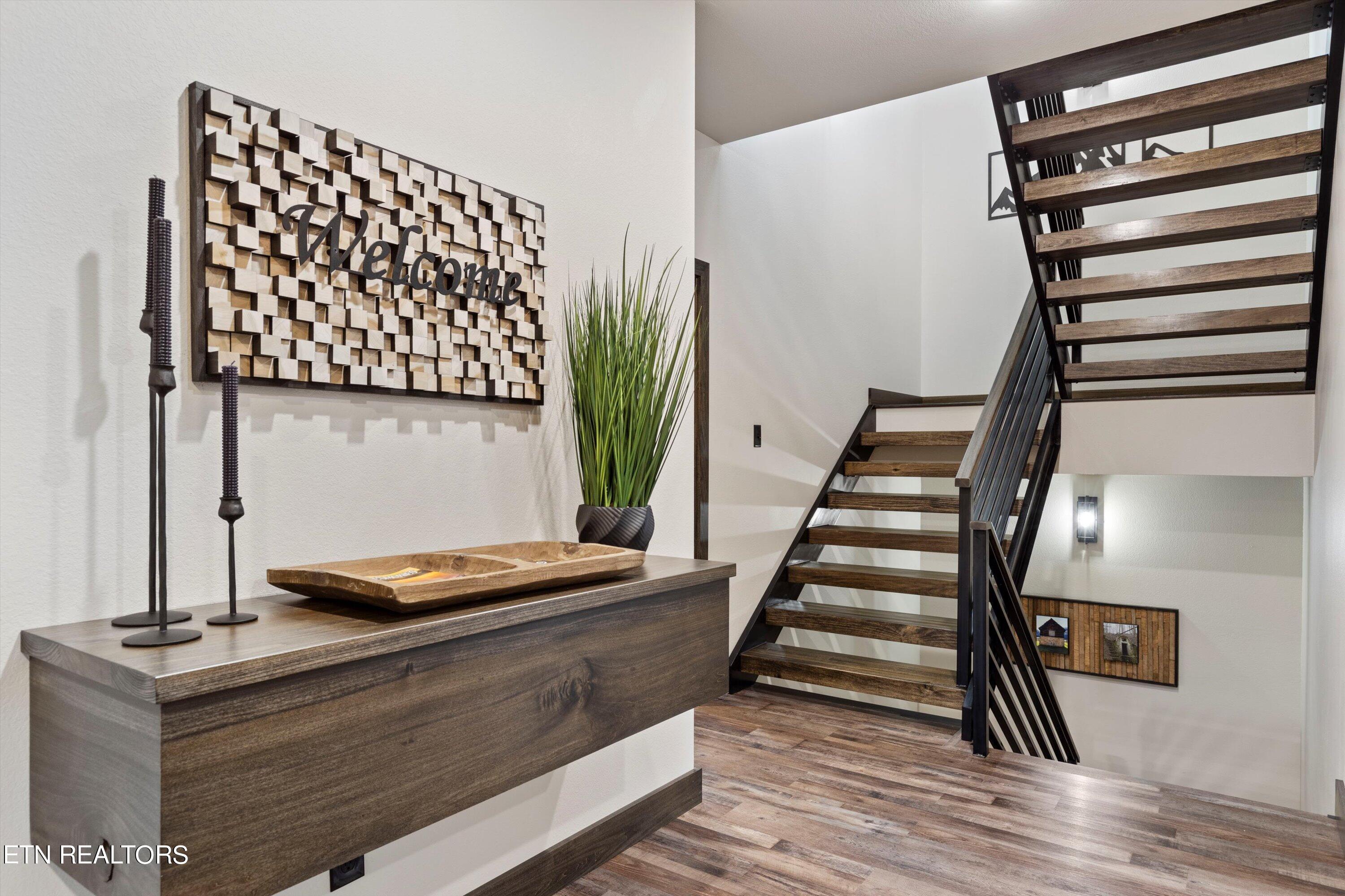 2253 Lone Ridge Drive