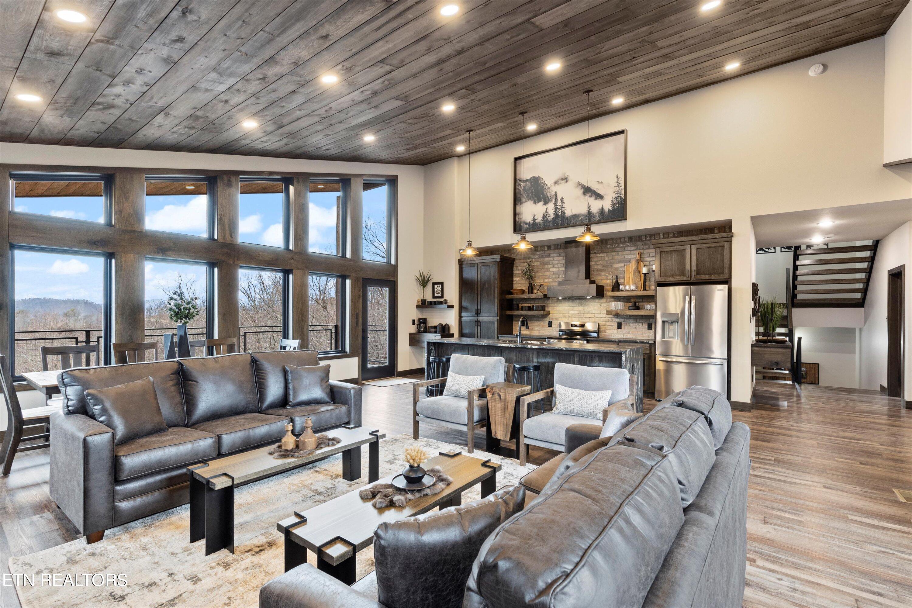 2253 Lone Ridge Drive