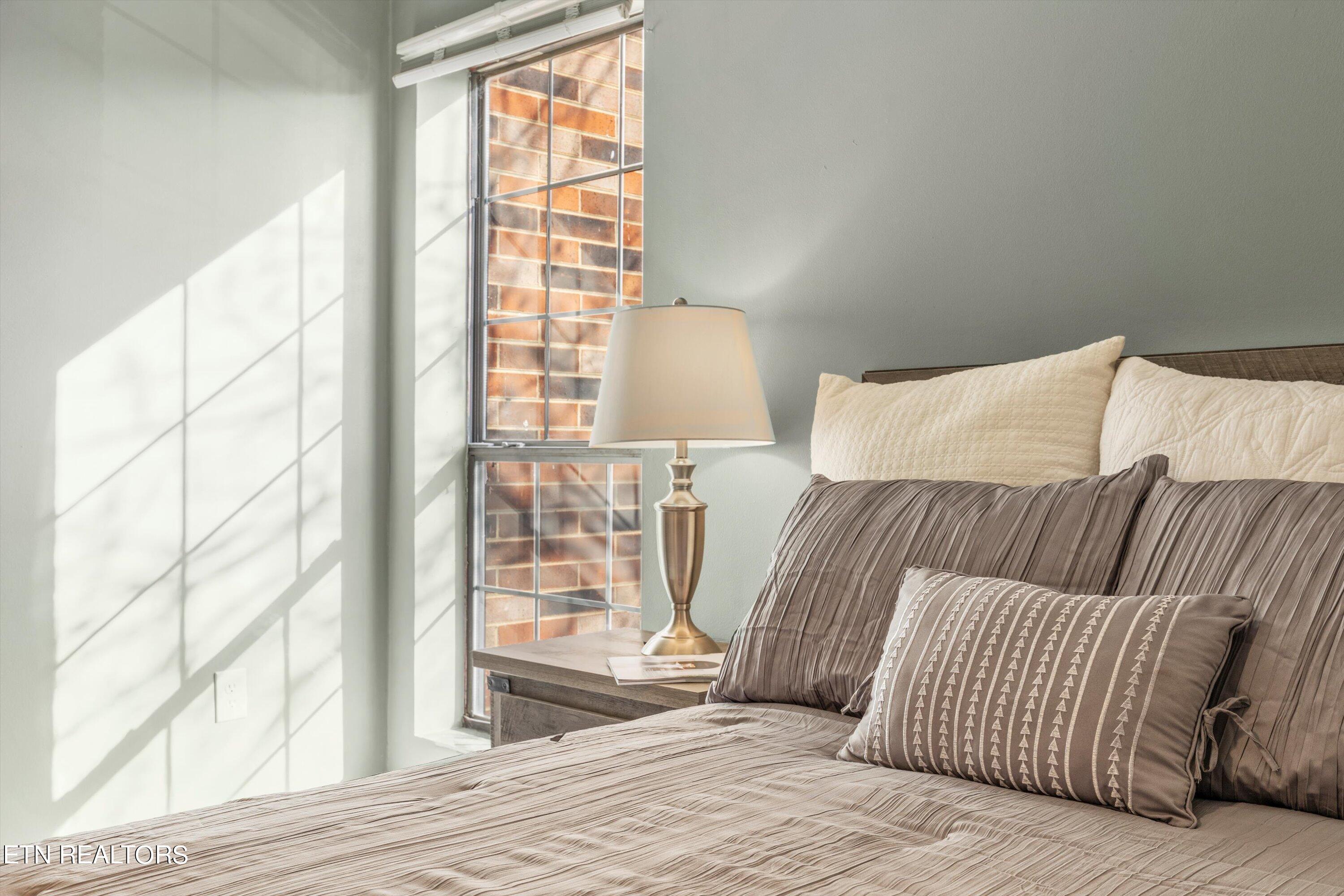 426 Dublin Drive, 206