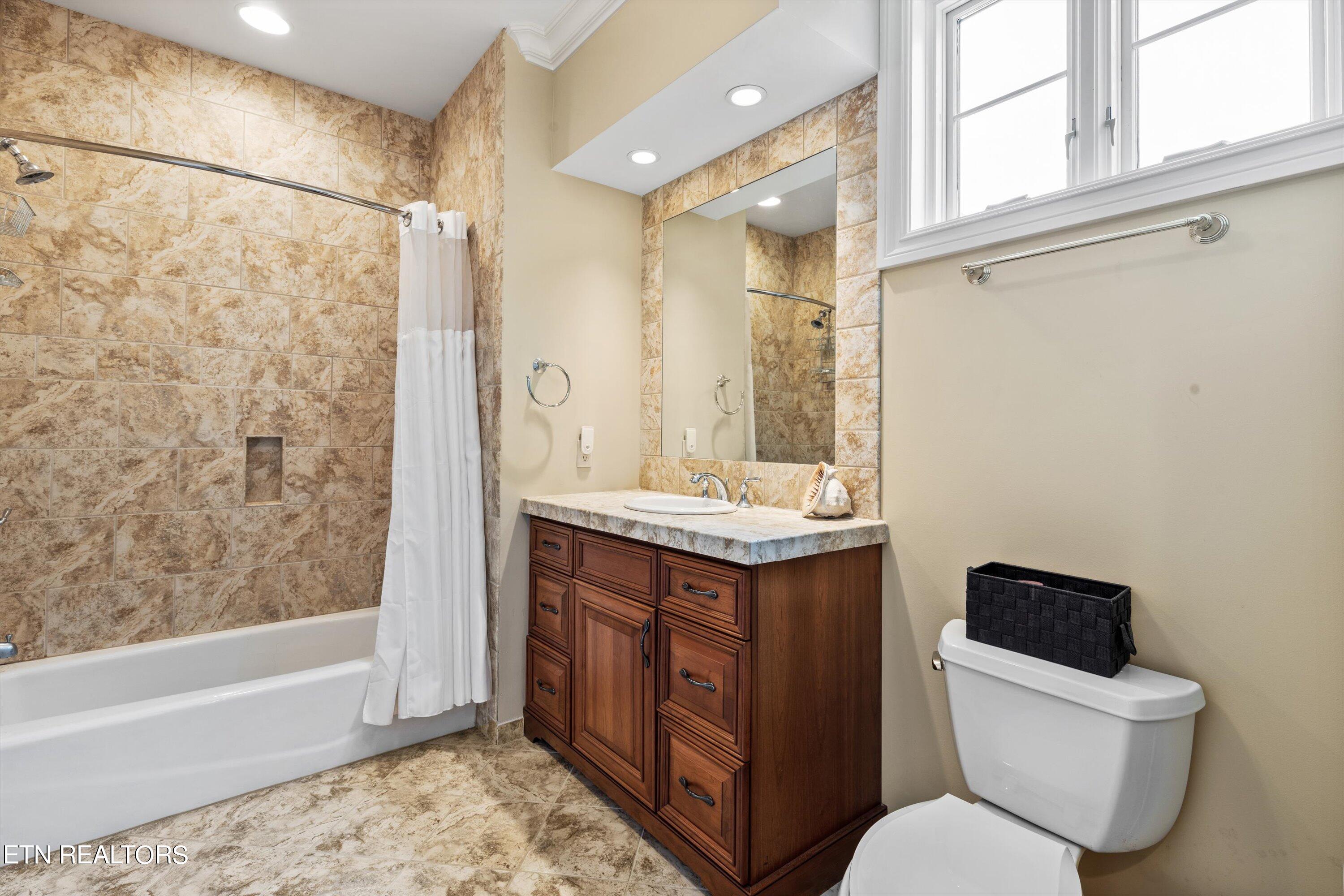 409 Turkey Cove Lane