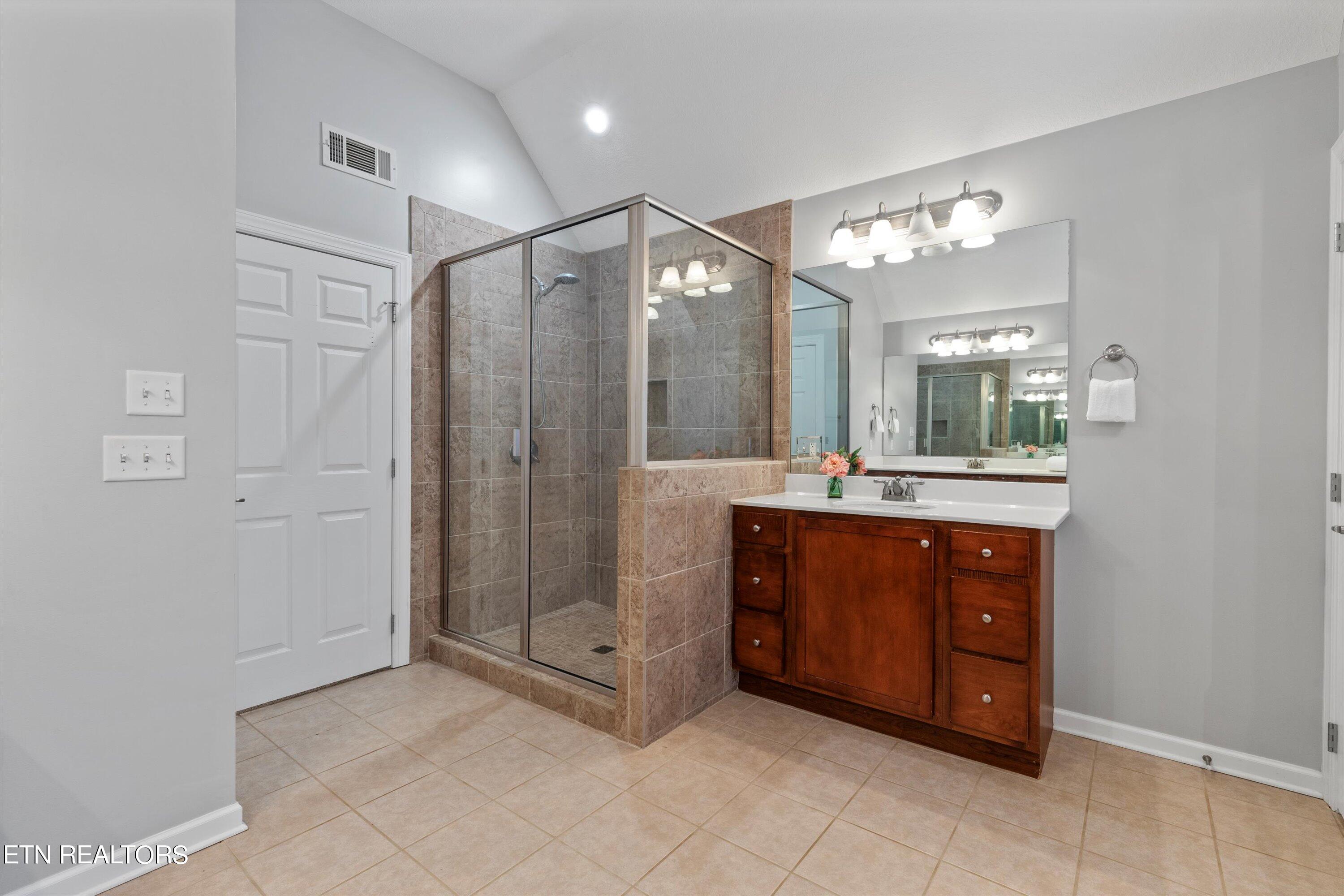 1710 Bonnie Roach Lane