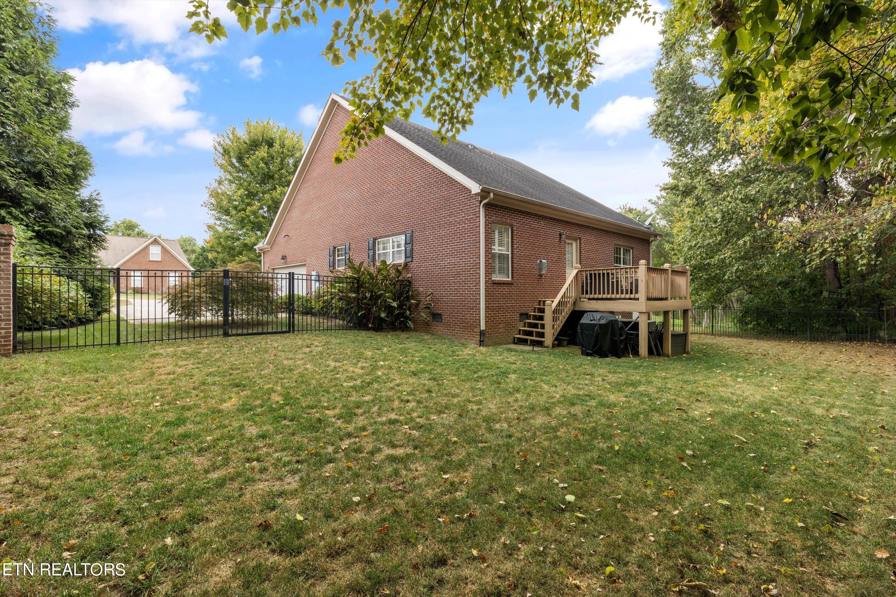 1710 Bonnie Roach Lane