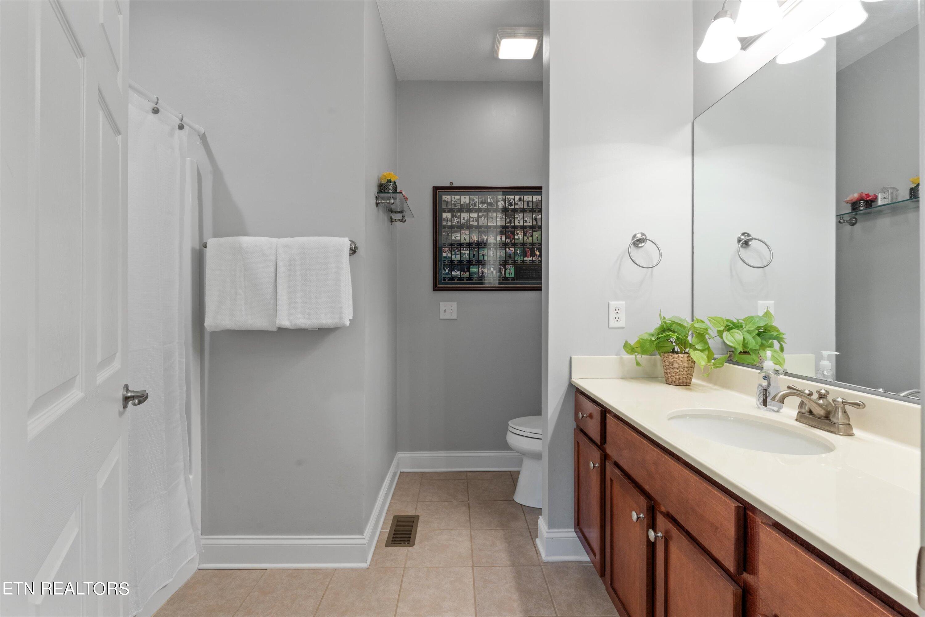 1710 Bonnie Roach Lane