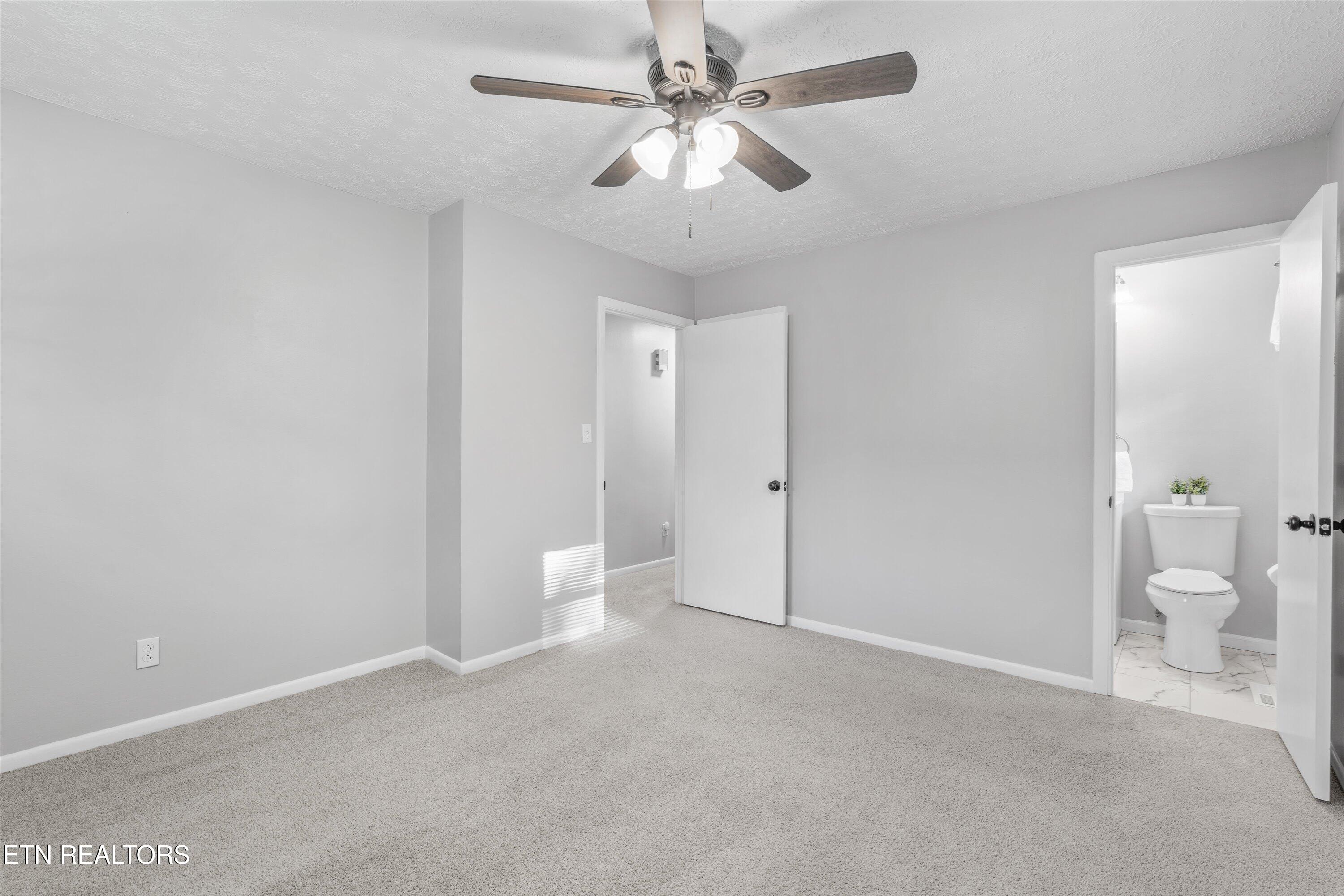 6524 E Garwood Circle