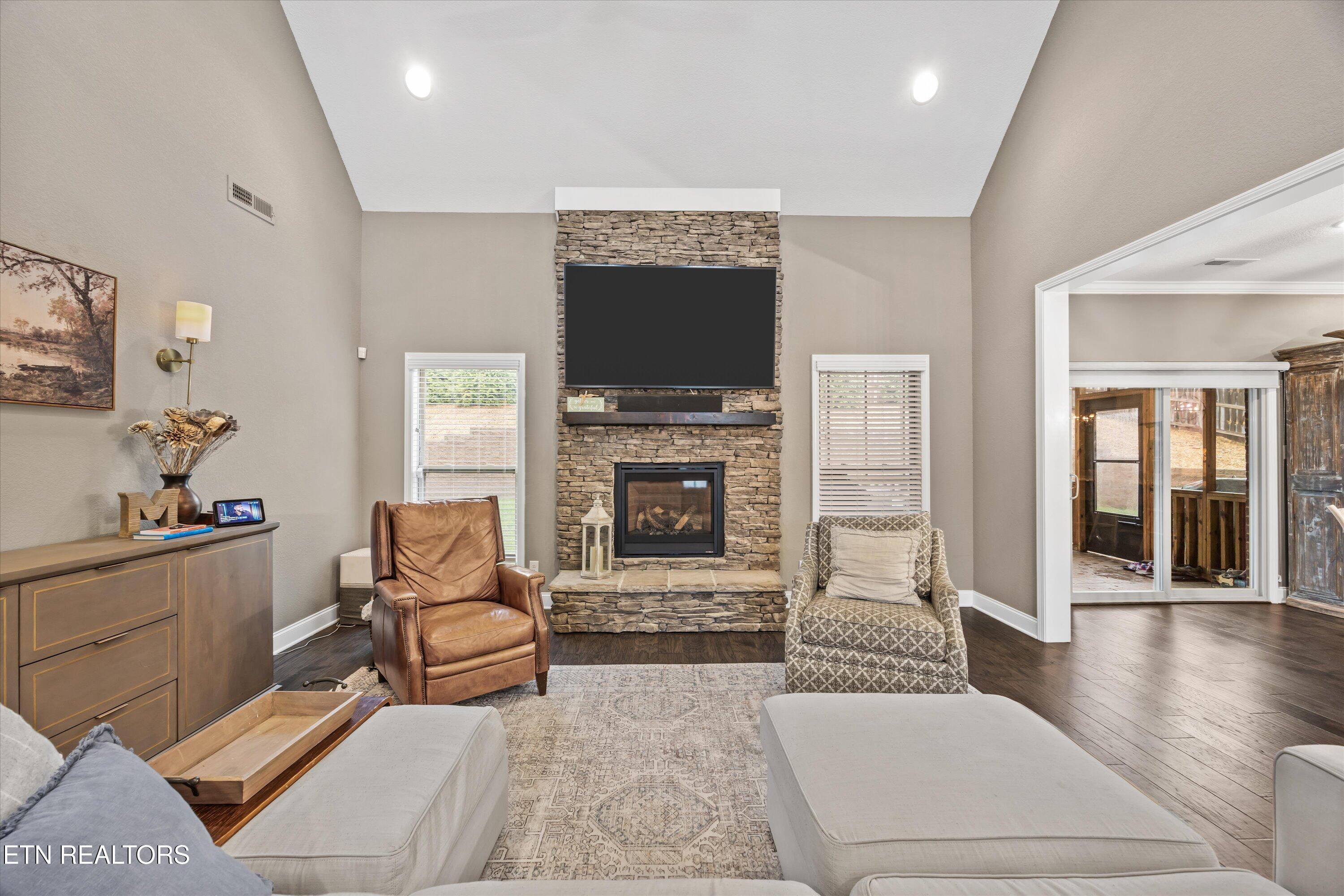 12033 Salt Creek Lane