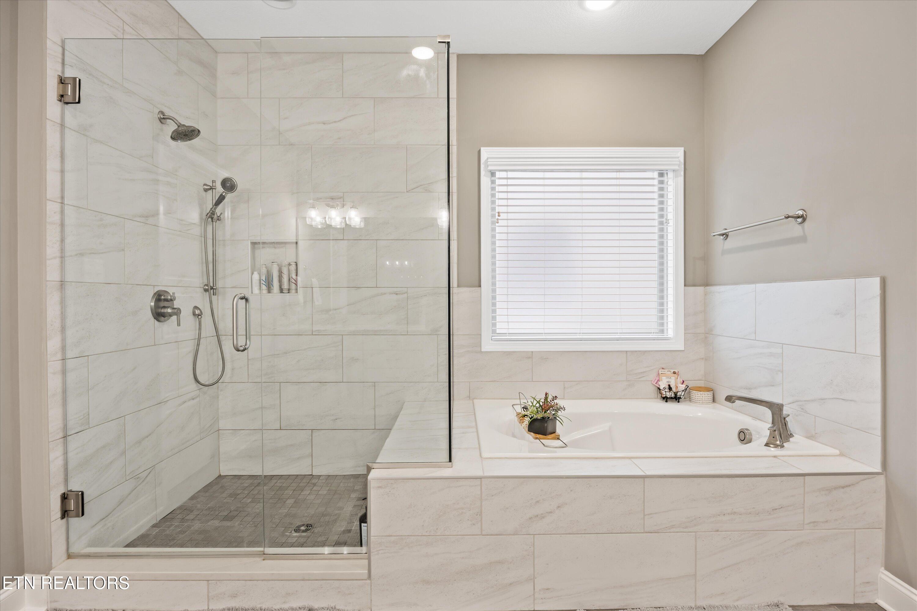 12033 Salt Creek Lane