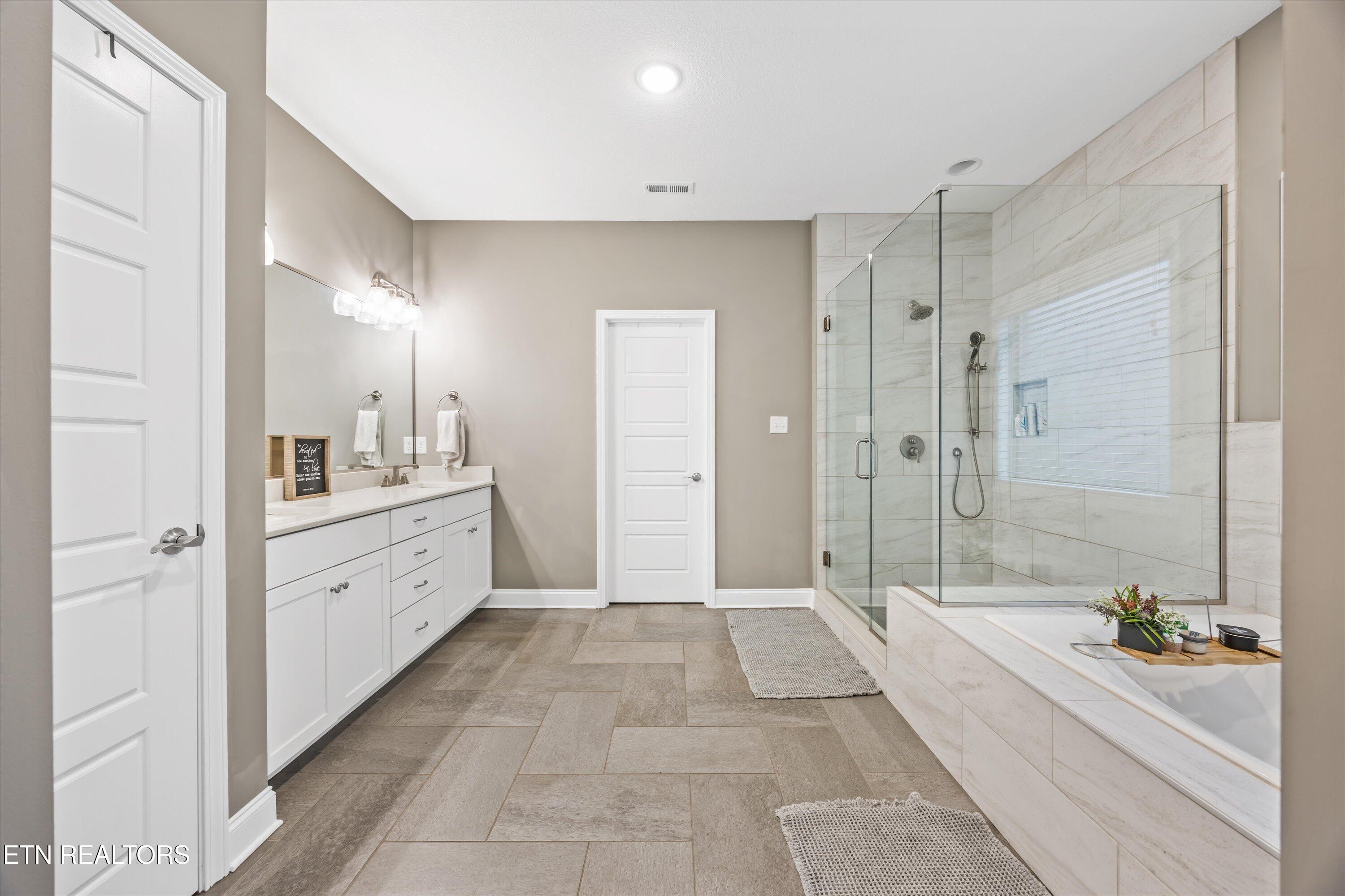 12033 Salt Creek Lane