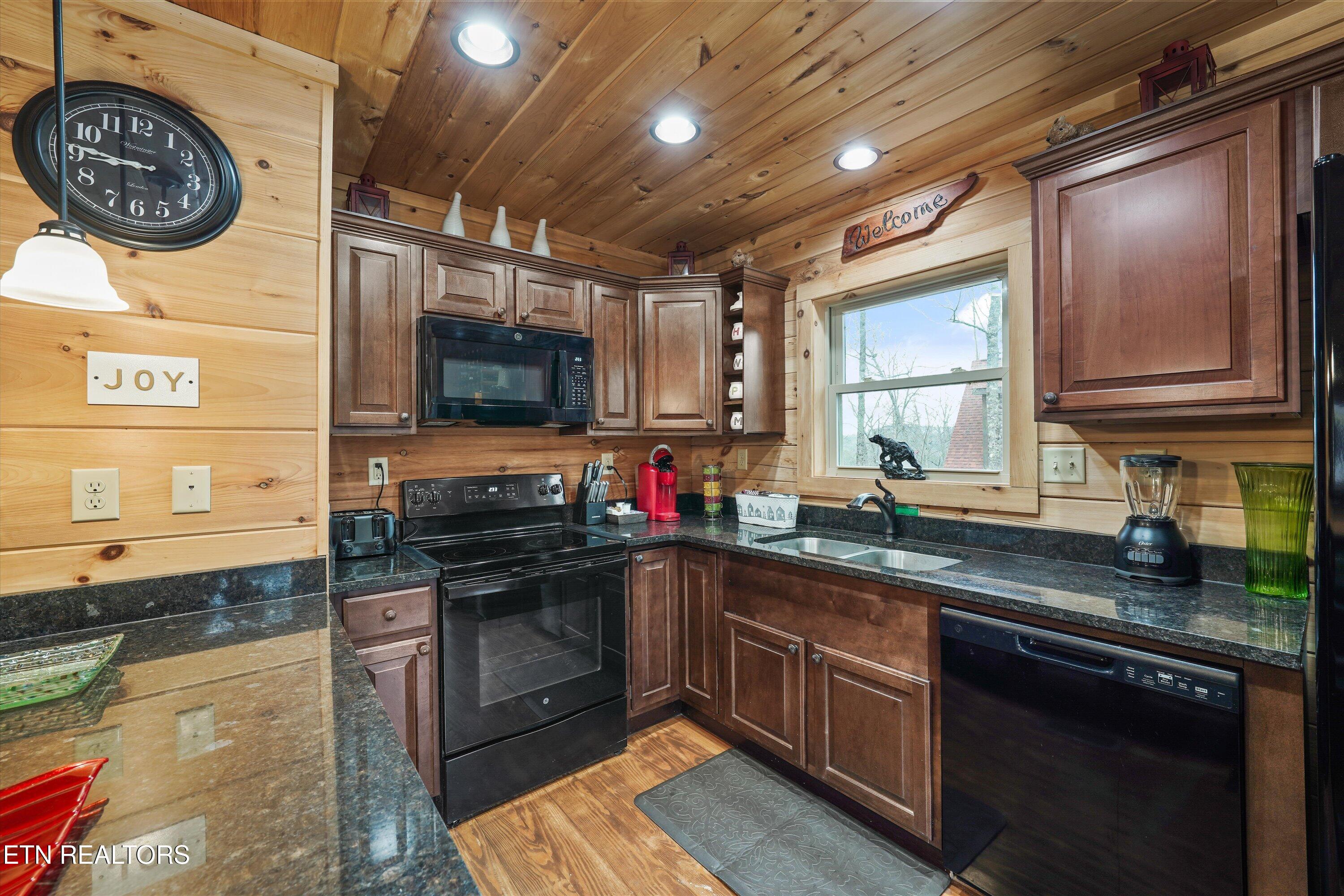 2906 Joyner Hills Lane