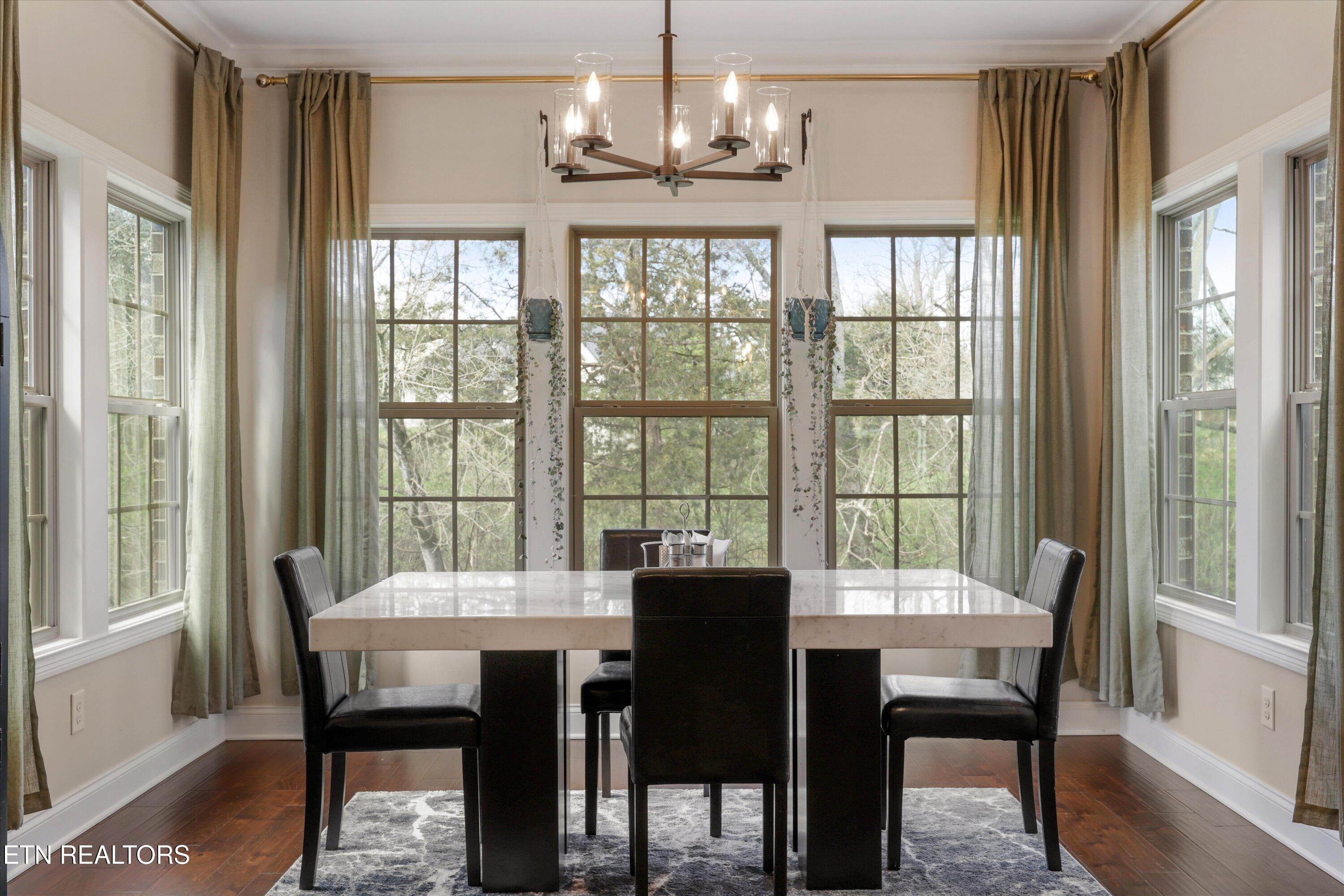 947 Westland Creek Blvd