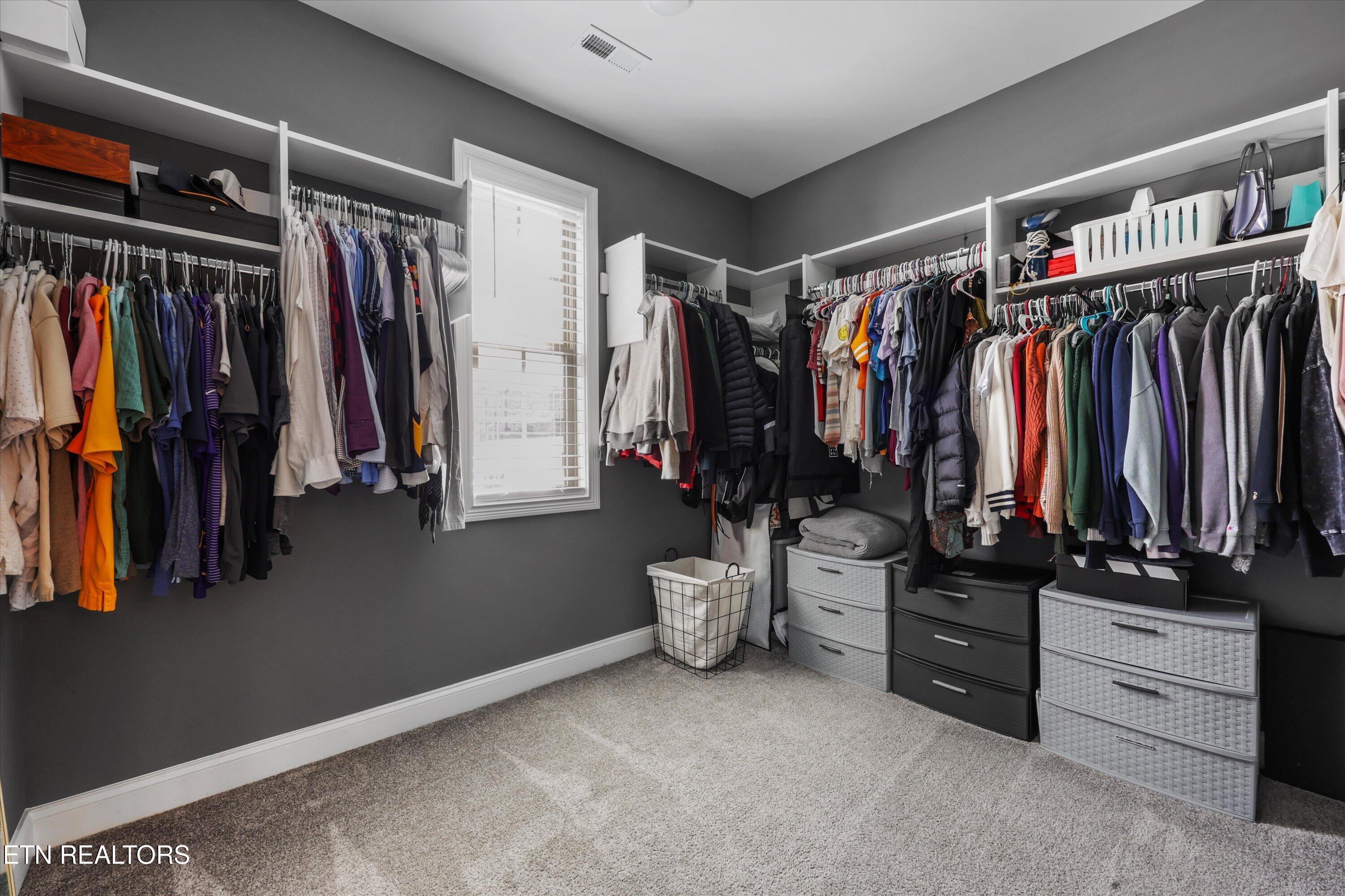 947 Westland Creek Blvd