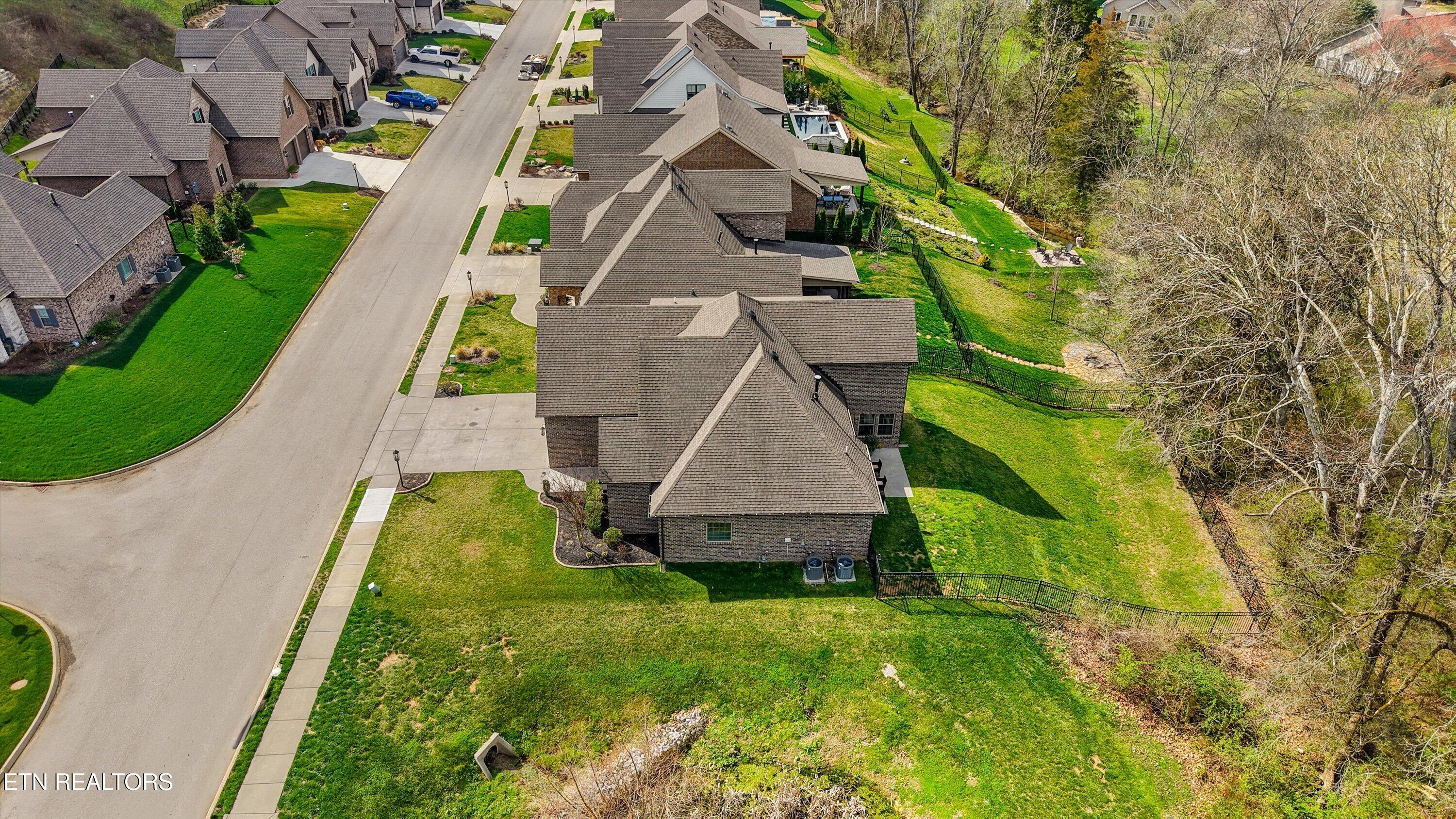 947 Westland Creek Blvd