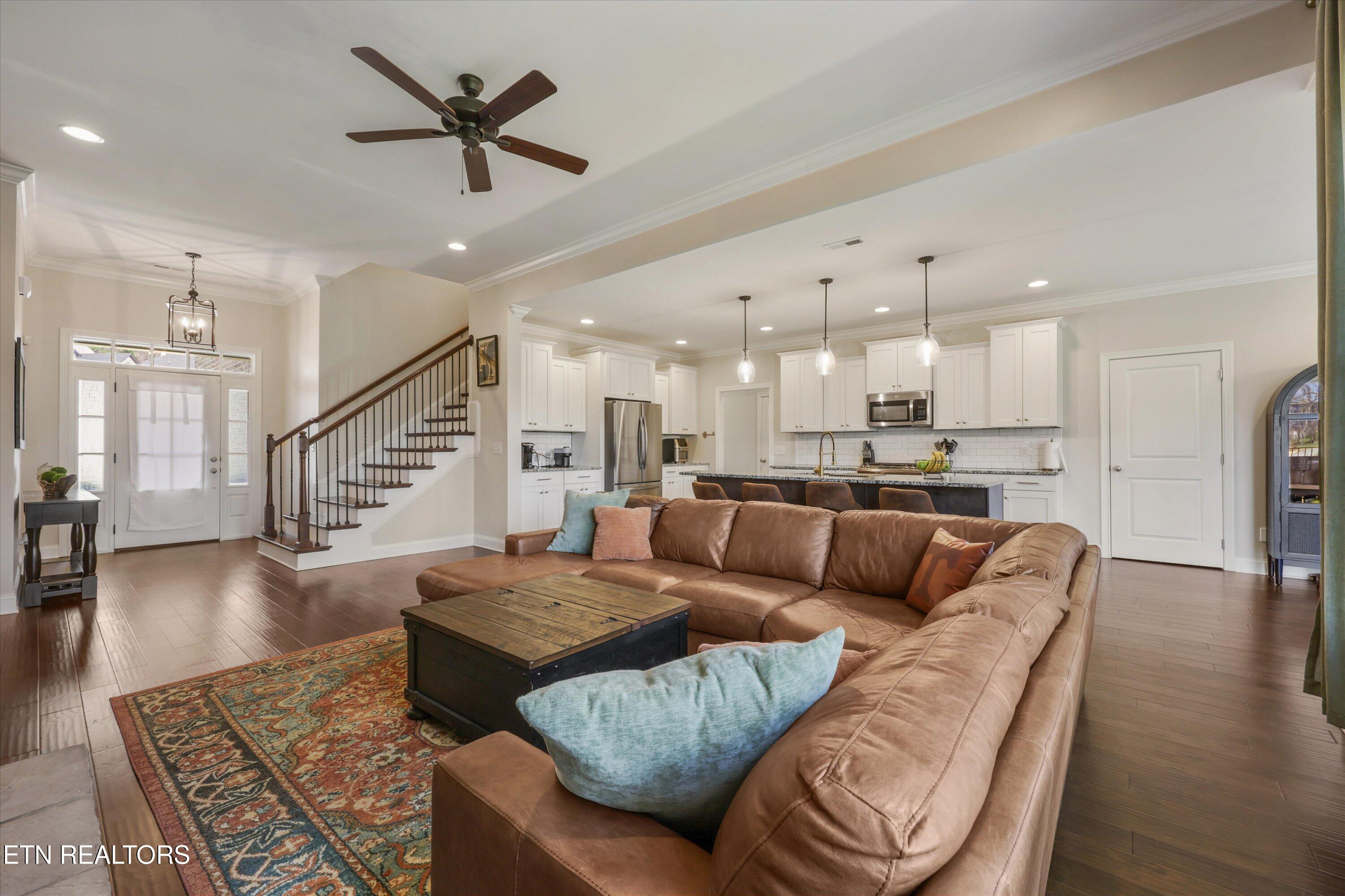 947 Westland Creek Blvd