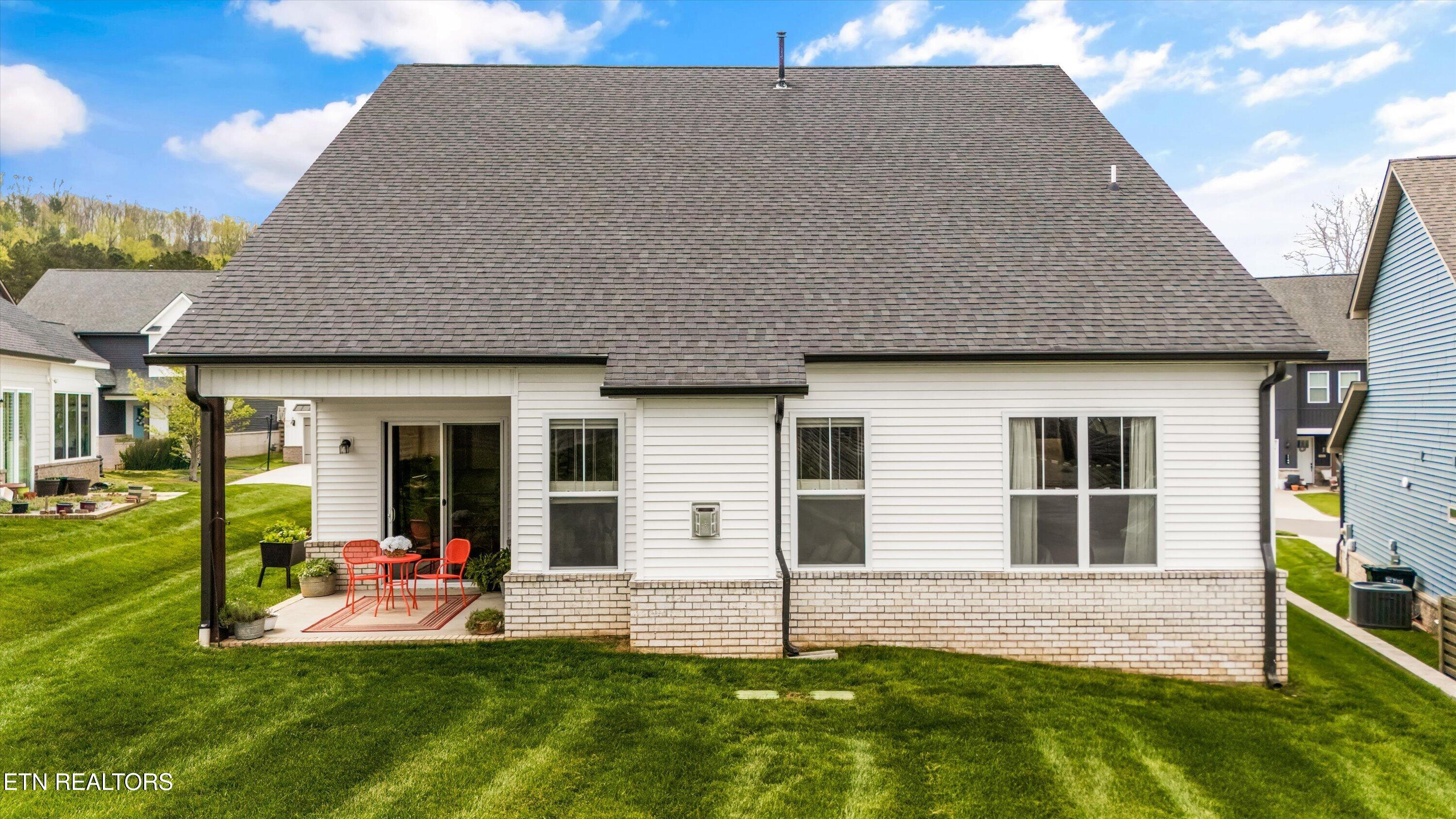 1139 Belle Pond Ave